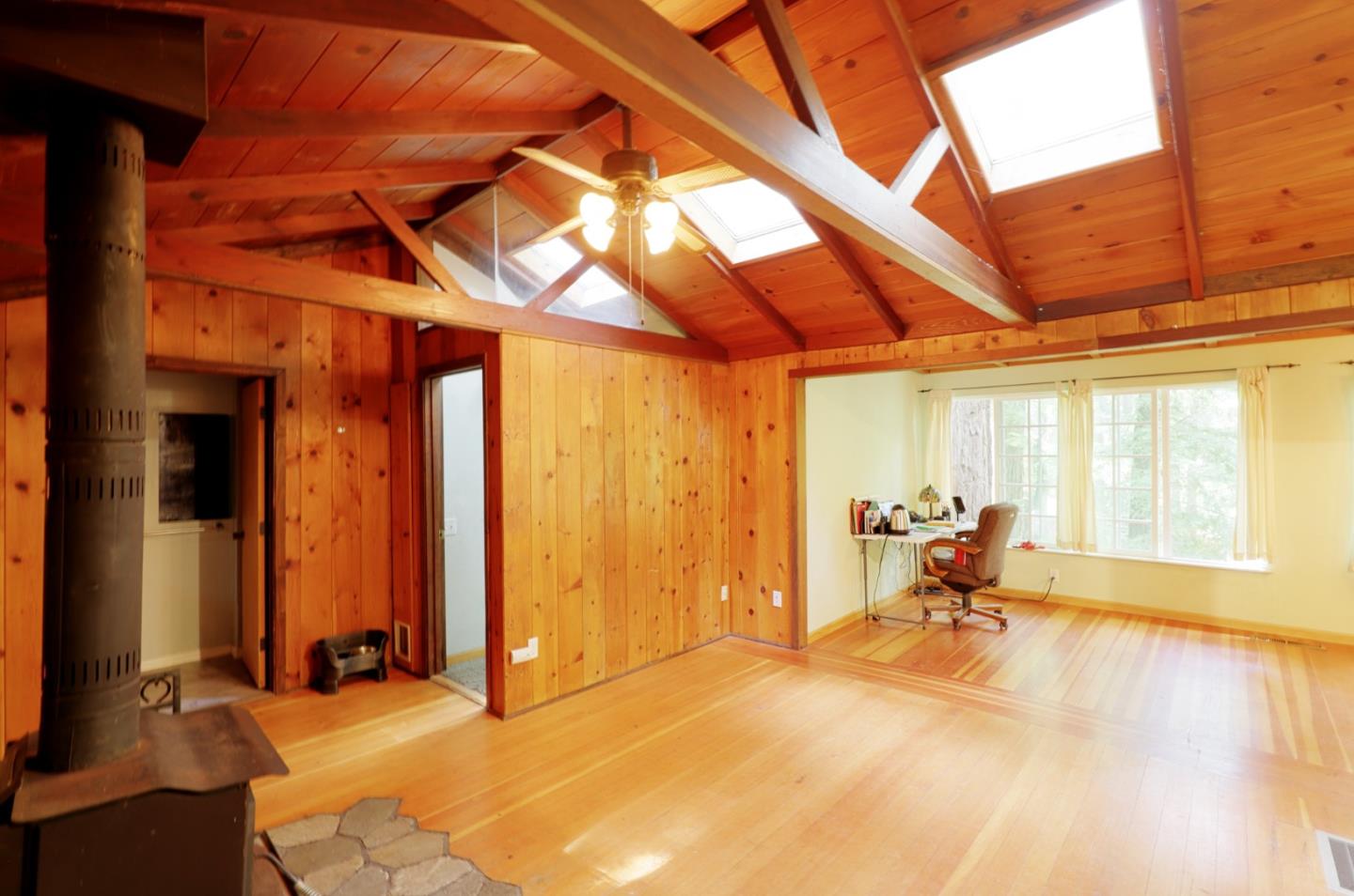 Detail Gallery Image 4 of 68 For 18085 Highway 9, Boulder Creek,  CA 95006 - 2 Beds | 2 Baths