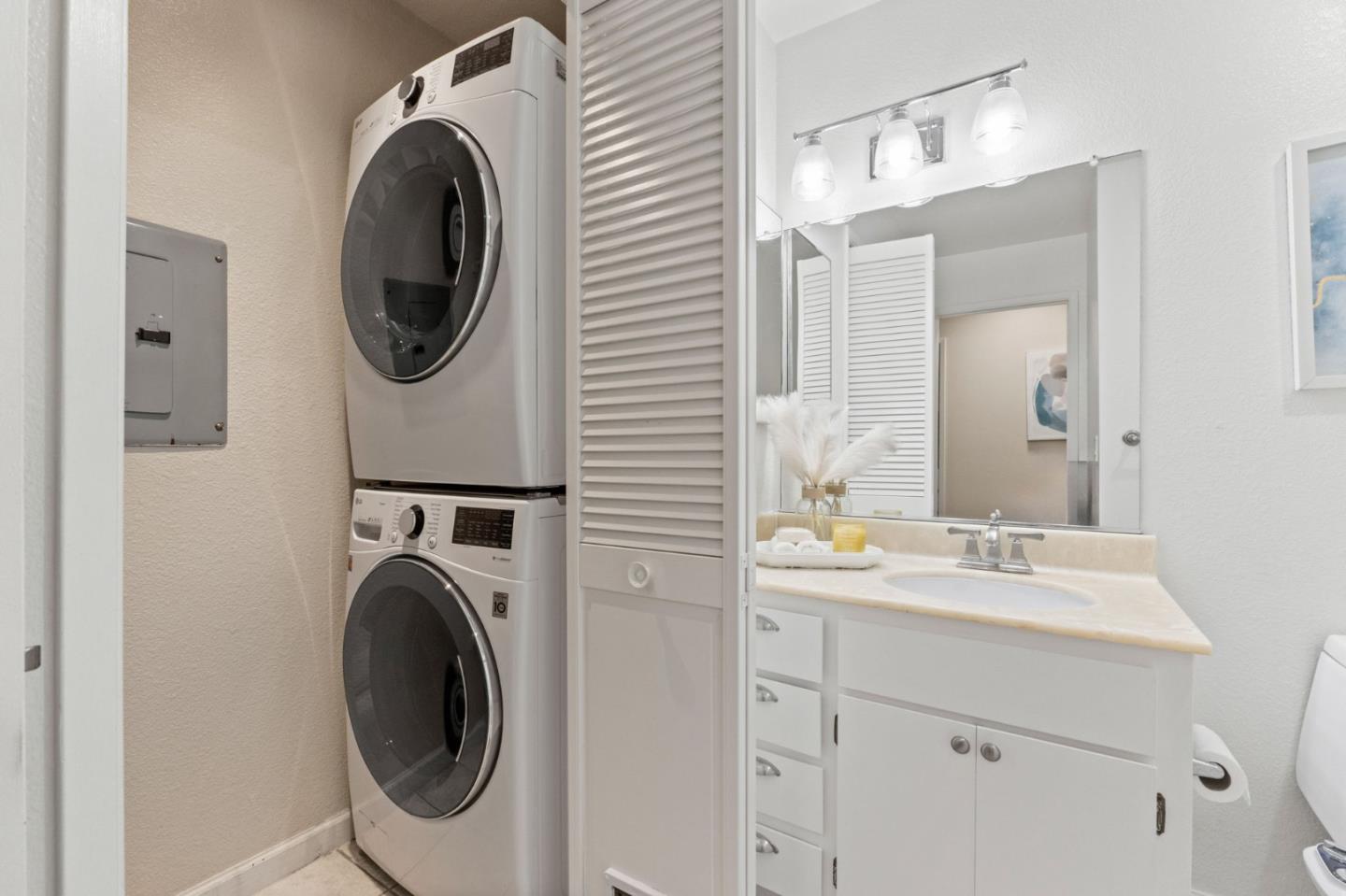 Detail Gallery Image 20 of 30 For 1544 Alma Ter, San Jose,  CA 95125 - 2 Beds | 2 Baths