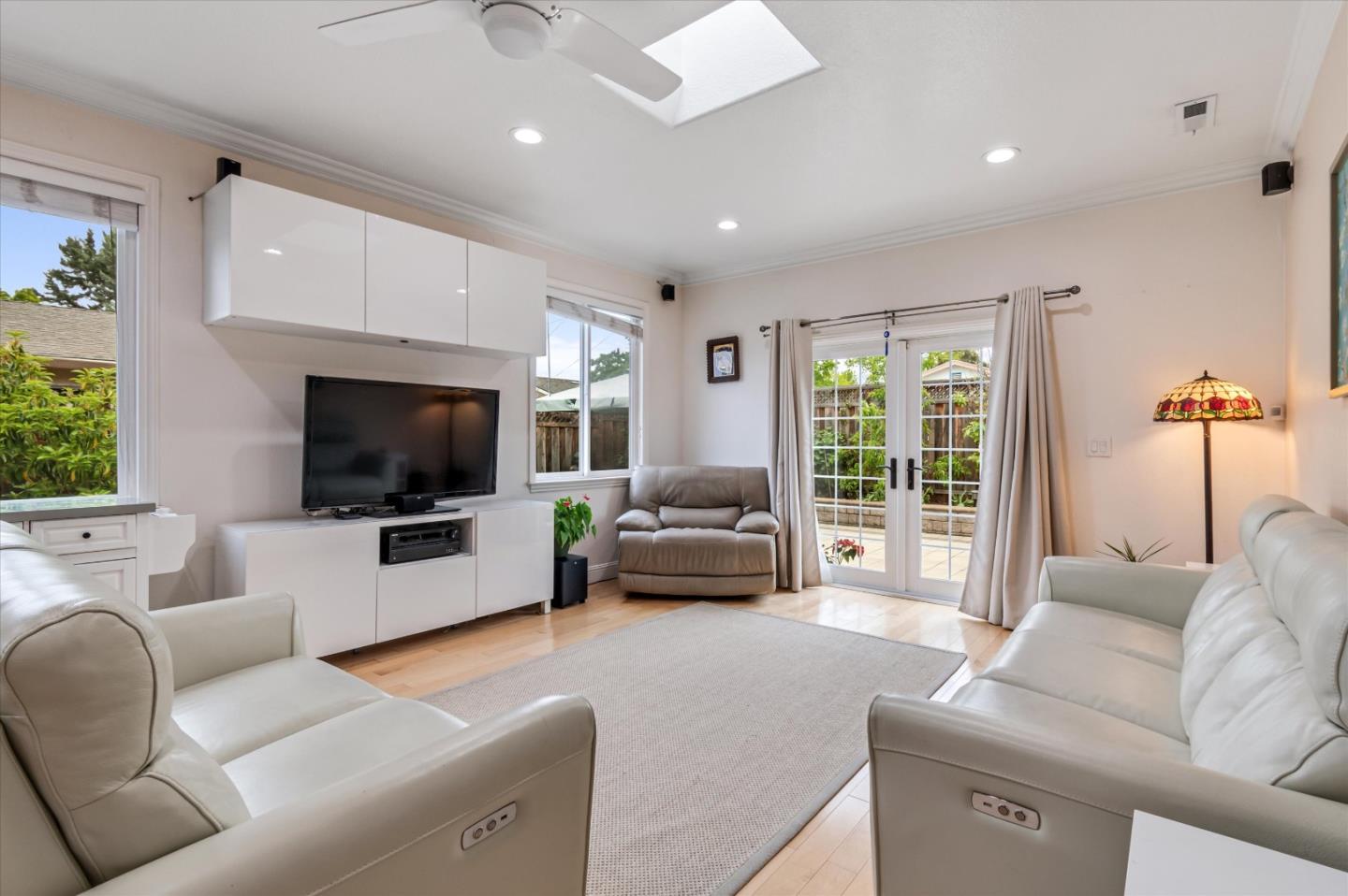 Detail Gallery Image 18 of 33 For 6448 Bollinger Rd, San Jose,  CA 95129 - 4 Beds | 3 Baths
