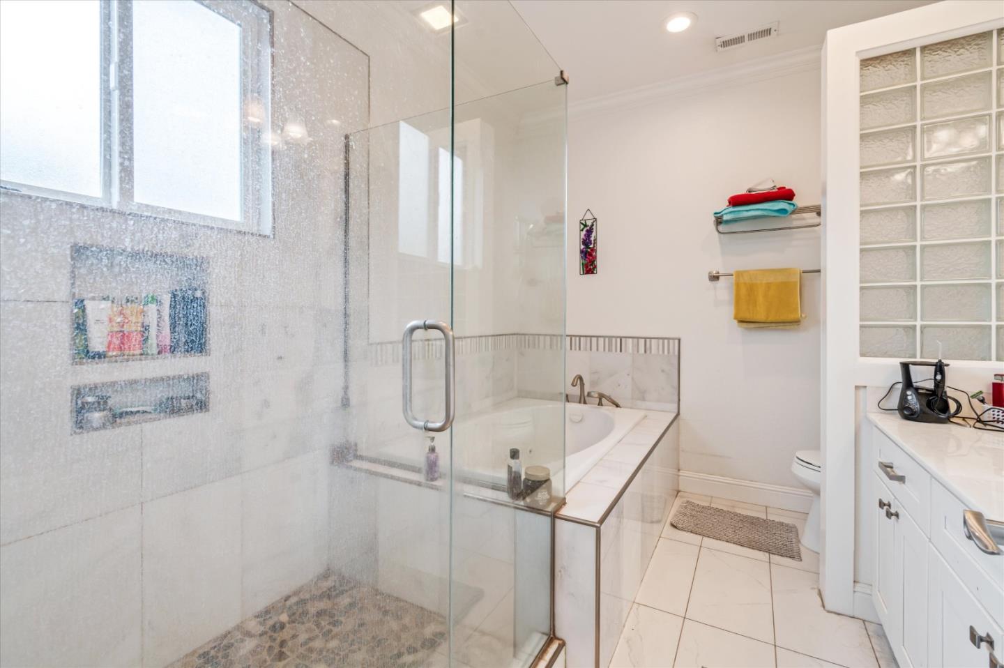 Detail Gallery Image 29 of 33 For 6448 Bollinger Rd, San Jose,  CA 95129 - 4 Beds | 3 Baths