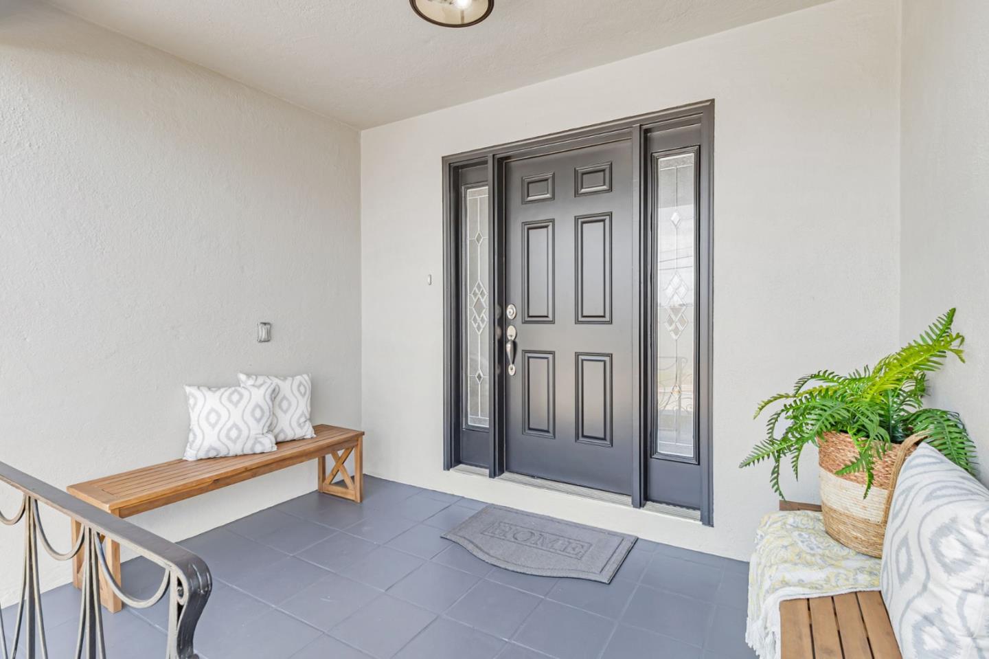Detail Gallery Image 2 of 18 For 917 North Rd, Belmont,  CA 94002 - 3 Beds | 2/1 Baths