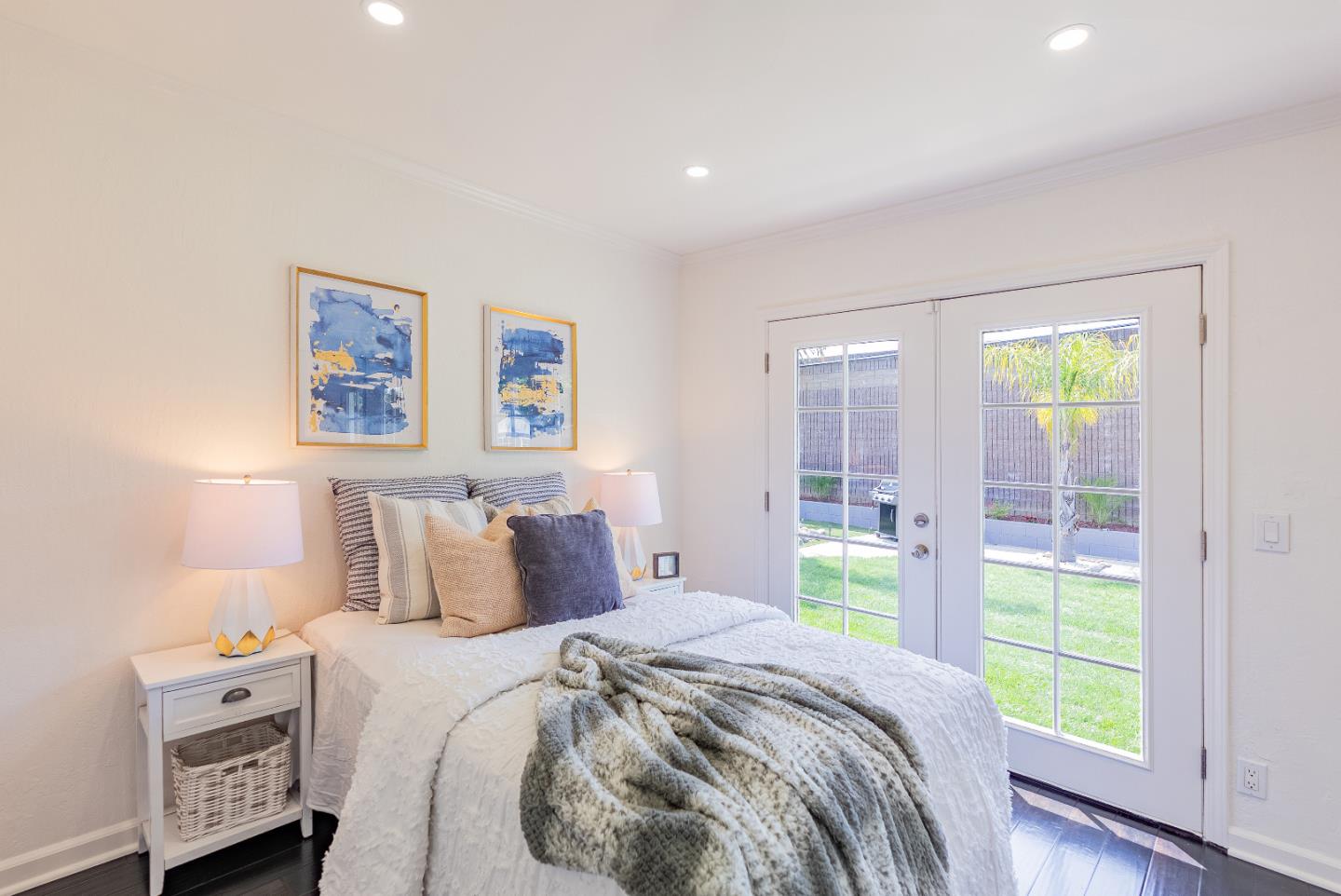Detail Gallery Image 25 of 38 For 994 Pocatello Ave, Sunnyvale,  CA 94087 - 3 Beds | 2 Baths