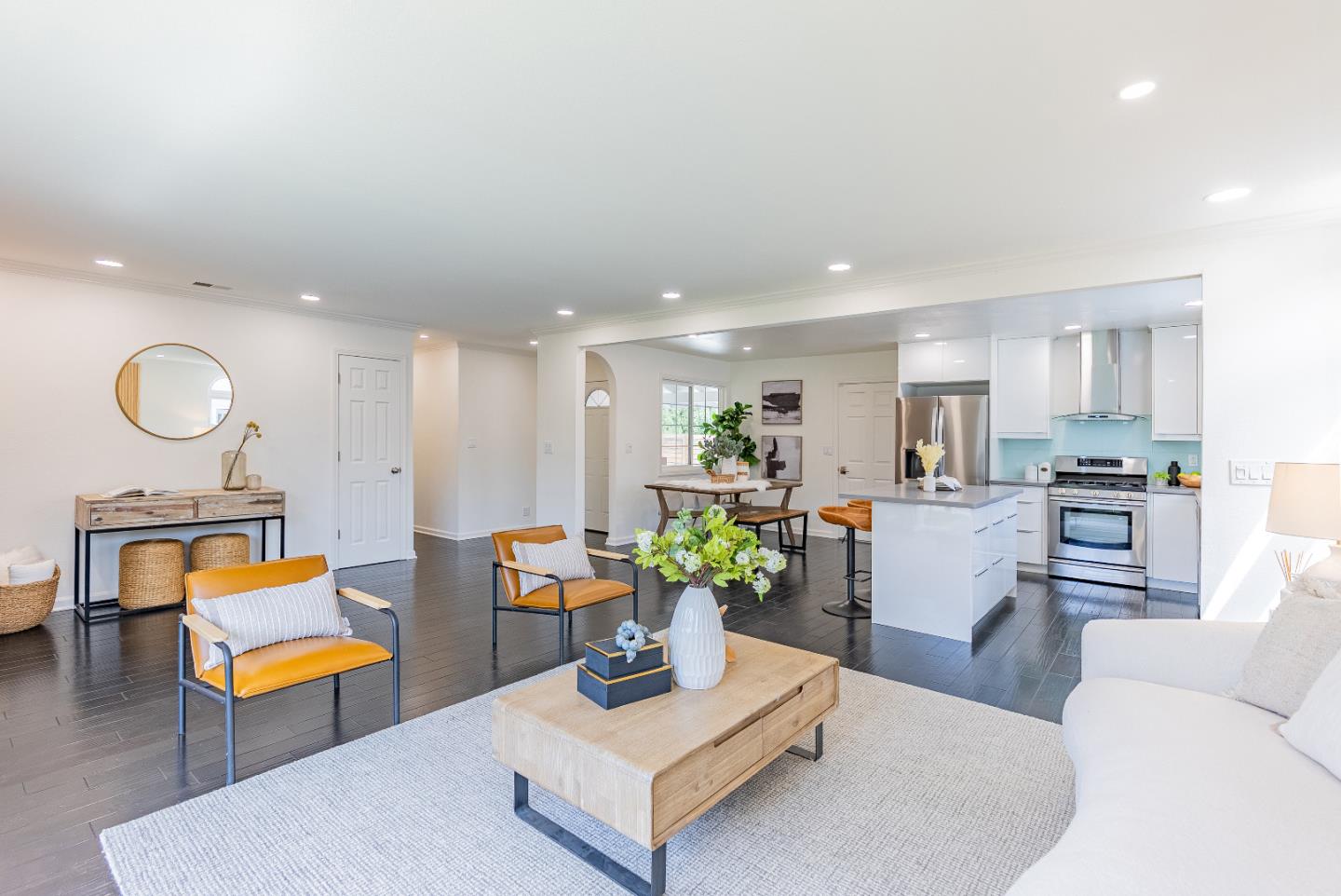 Detail Gallery Image 9 of 38 For 994 Pocatello Ave, Sunnyvale,  CA 94087 - 3 Beds | 2 Baths