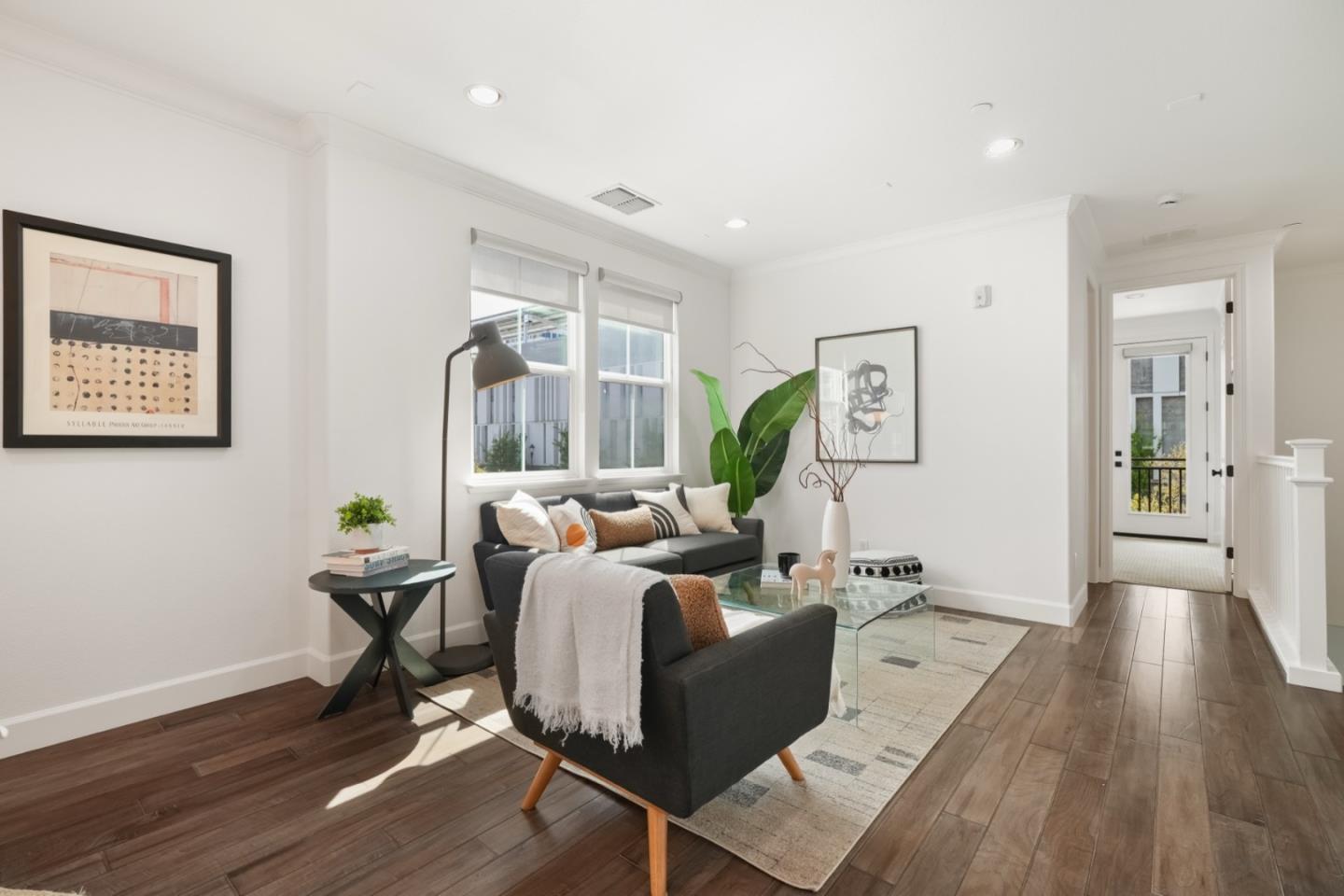 Detail Gallery Image 13 of 34 For 493 Rialto Pl, San Jose,  CA 95128 - 3 Beds | 4 Baths