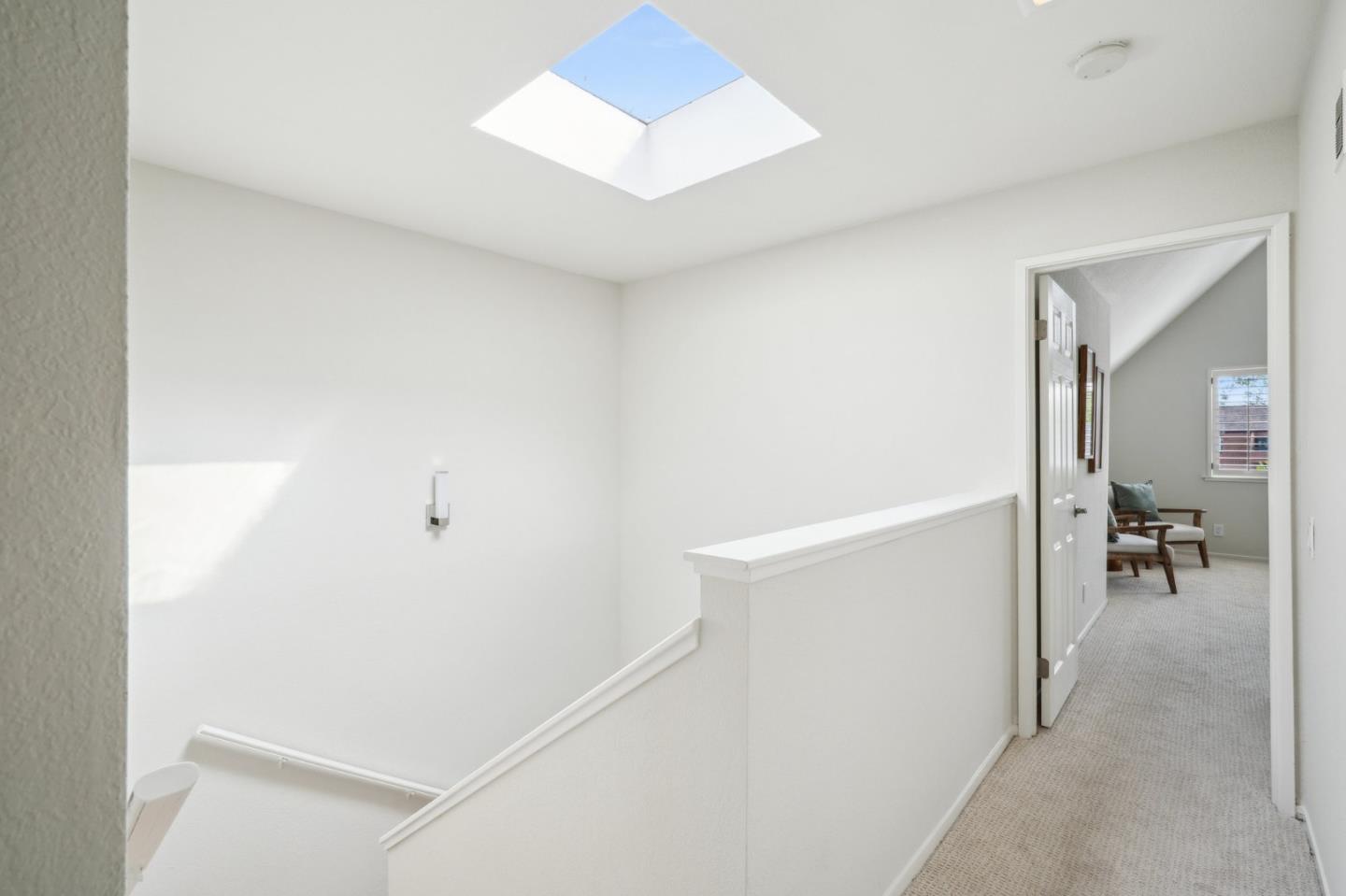 Detail Gallery Image 20 of 44 For 1170 Dover Ln, Foster City,  CA 94404 - 3 Beds | 2/1 Baths