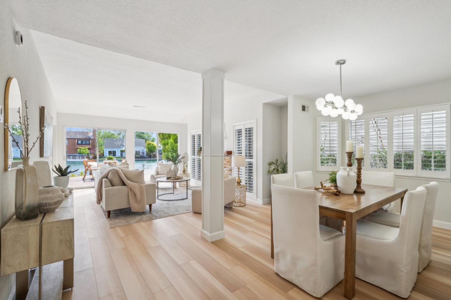 Detail Gallery Image 3 of 44 For 1170 Dover Ln, Foster City,  CA 94404 - 3 Beds | 2/1 Baths