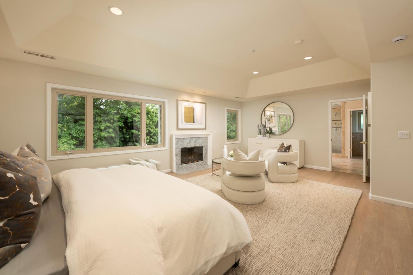 Detail Gallery Image 22 of 37 For 591 Sleeper Ave, Mountain View,  CA 94040 - 5 Beds | 3/1 Baths
