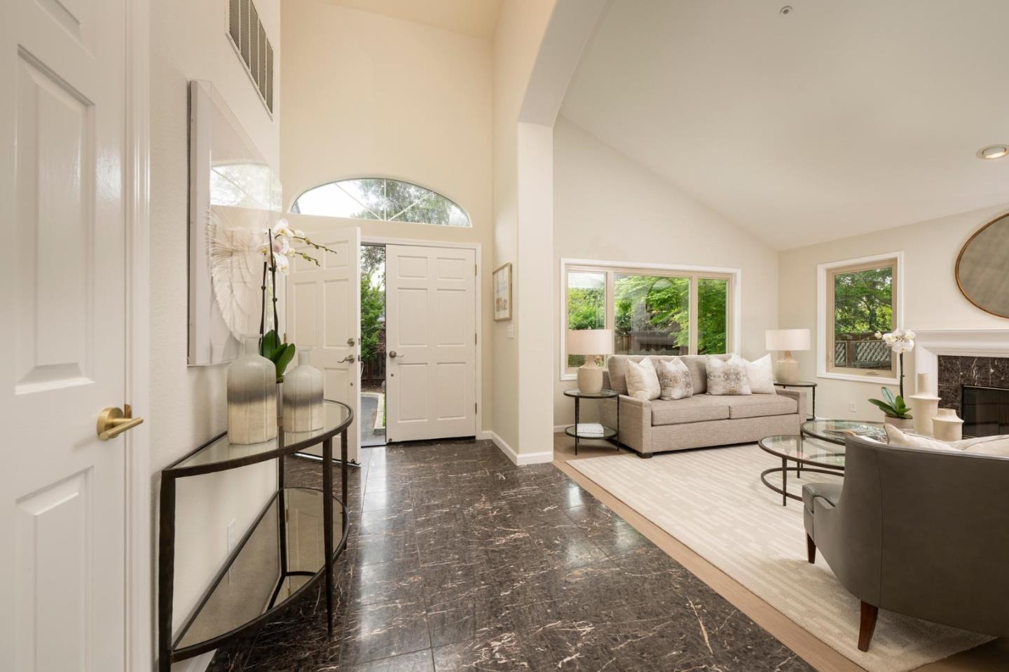 Detail Gallery Image 6 of 37 For 591 Sleeper Ave, Mountain View,  CA 94040 - 5 Beds | 3/1 Baths