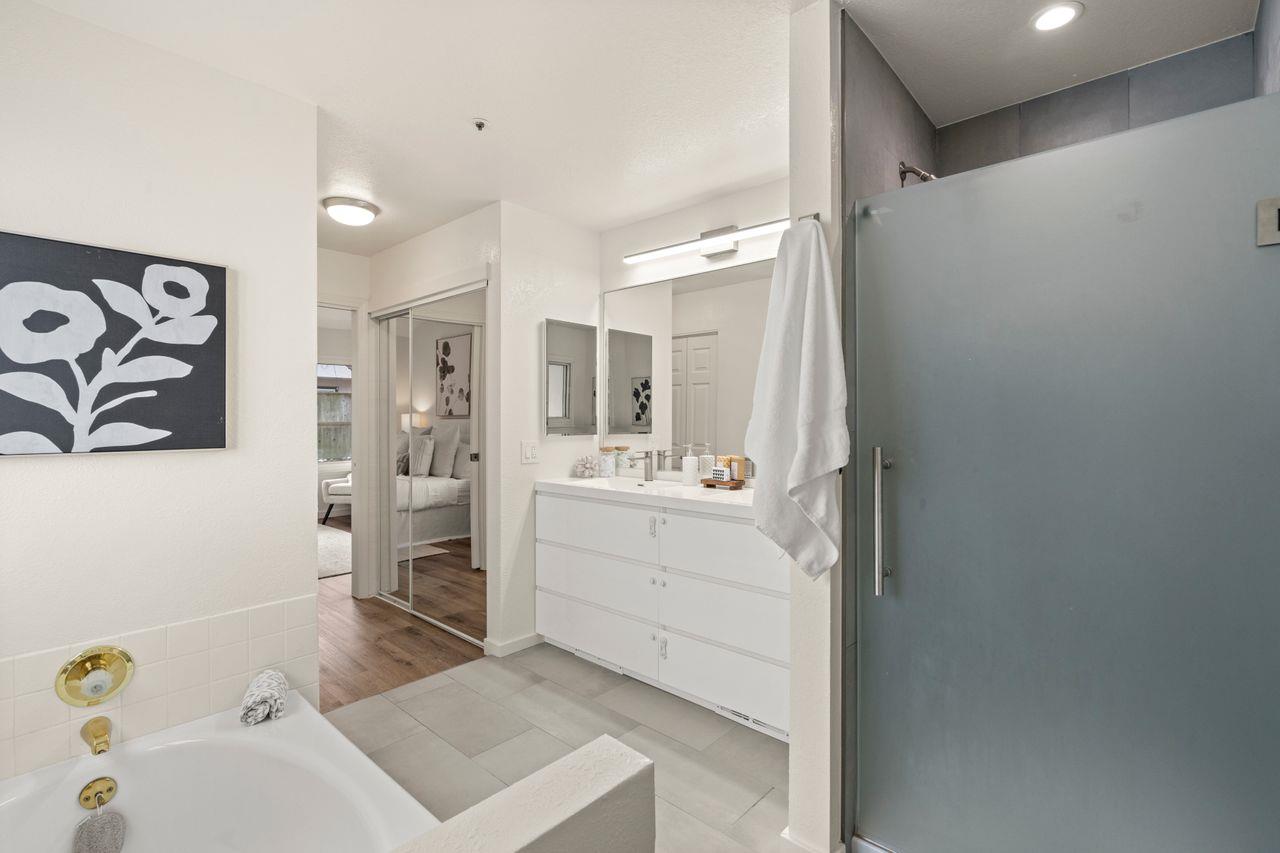 Detail Gallery Image 12 of 23 For 412 Michelle Ln, Daly City,  CA 94015 - 2 Beds | 2 Baths