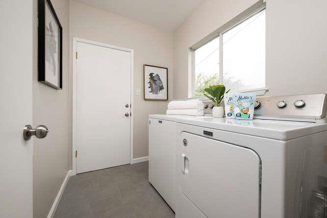 Detail Gallery Image 23 of 34 For 721 Linda Ct, San Mateo,  CA 94403 - 4 Beds | 2/1 Baths