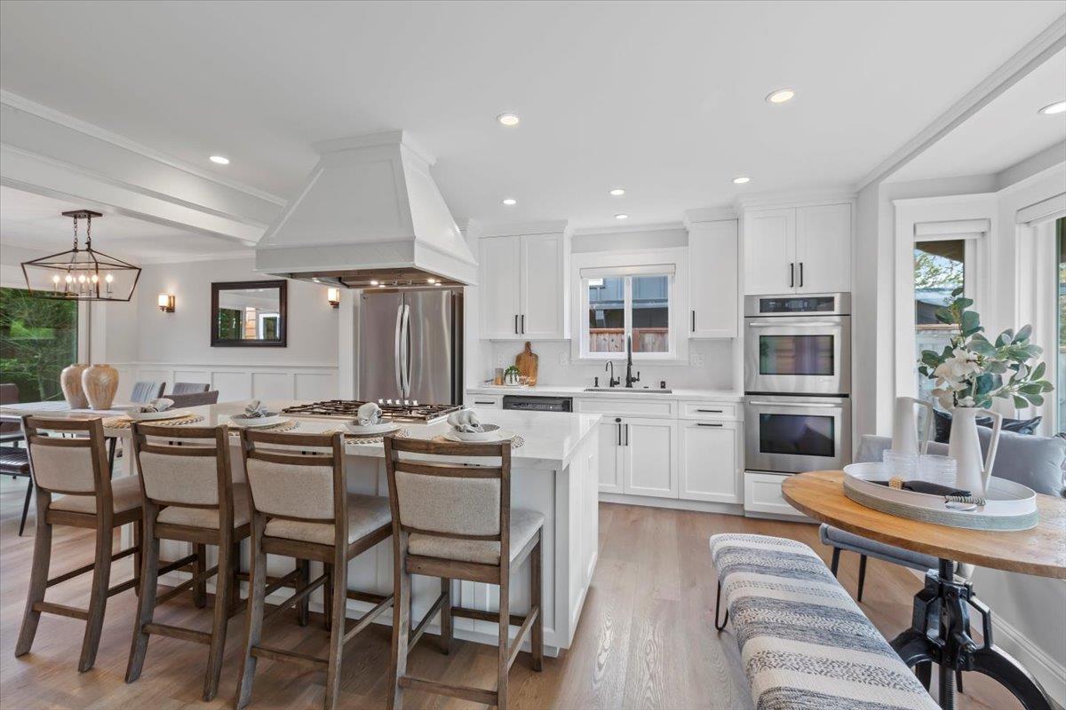 Detail Gallery Image 19 of 60 For 2013 Avignon Pl, Half Moon Bay,  CA 94019 - 5 Beds | 2/1 Baths