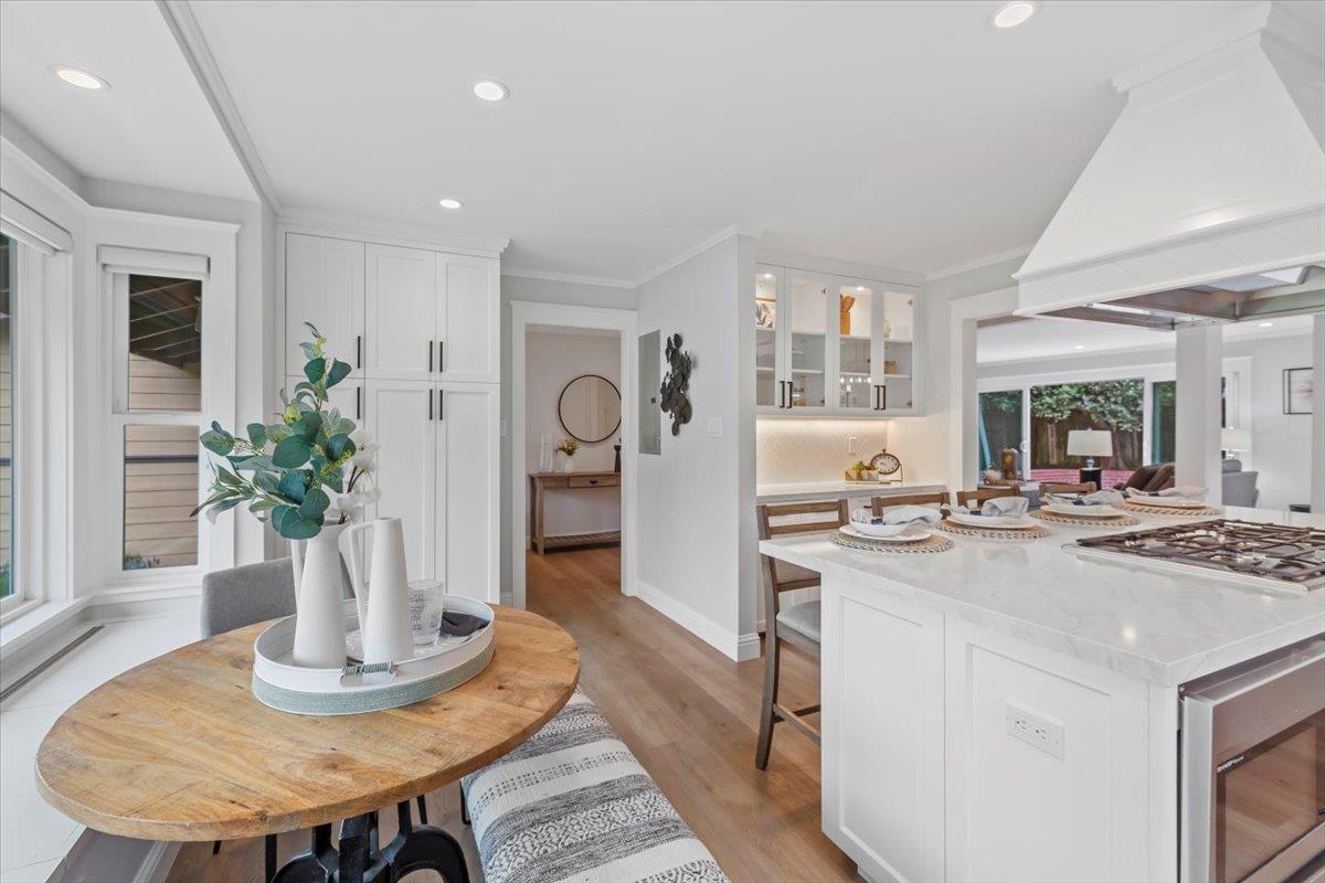 Detail Gallery Image 23 of 60 For 2013 Avignon Pl, Half Moon Bay,  CA 94019 - 5 Beds | 2/1 Baths