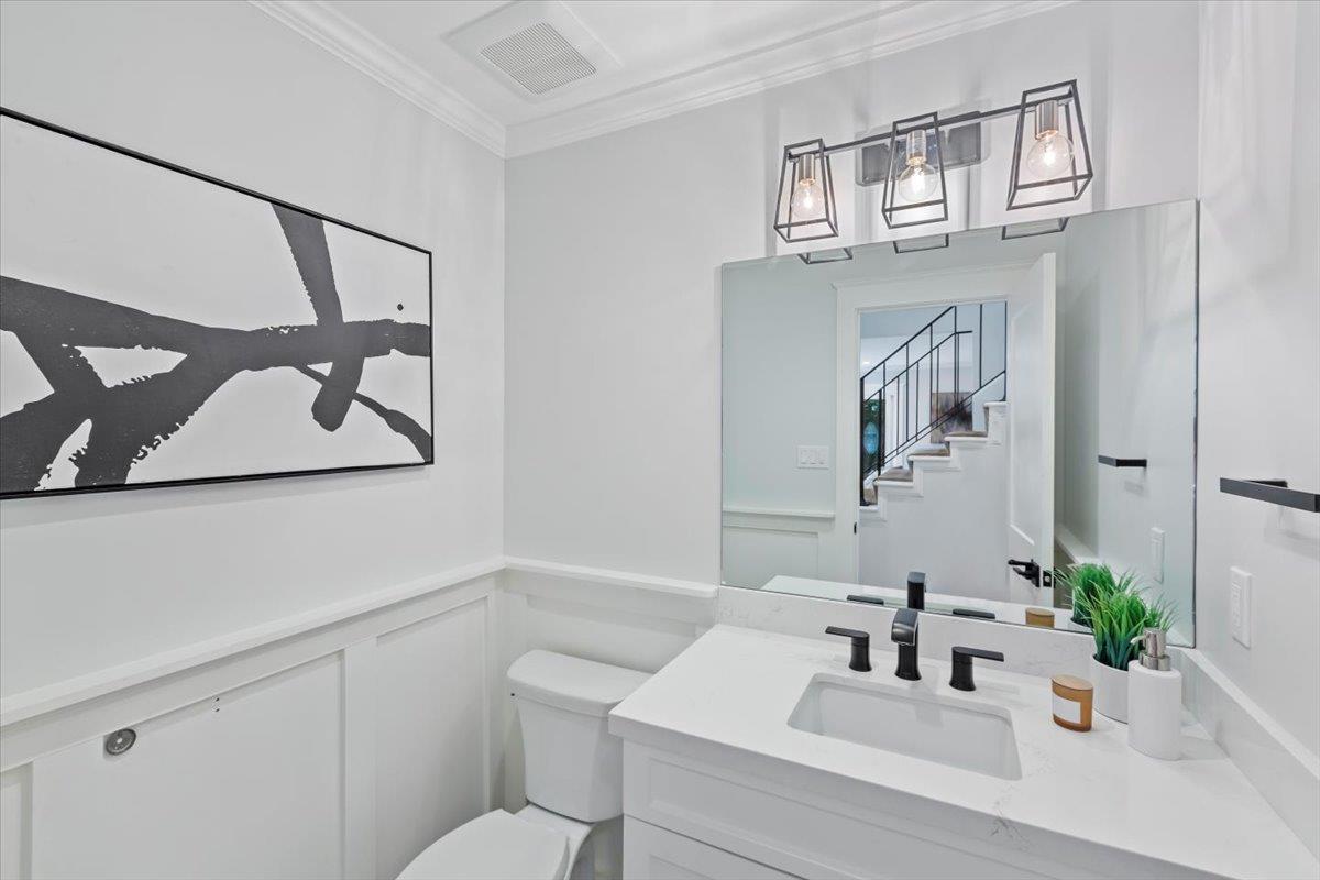 Detail Gallery Image 34 of 60 For 2013 Avignon Pl, Half Moon Bay,  CA 94019 - 5 Beds | 2/1 Baths