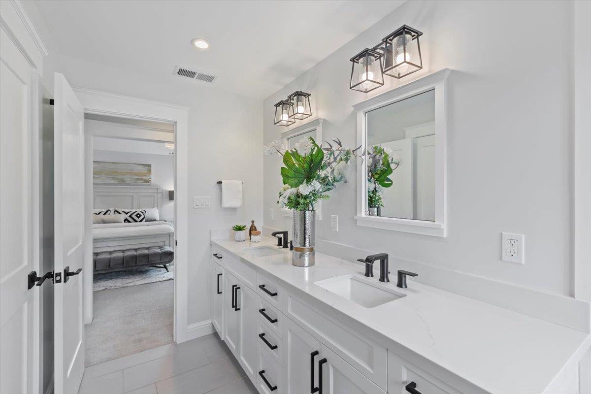 Detail Gallery Image 40 of 60 For 2013 Avignon Pl, Half Moon Bay,  CA 94019 - 5 Beds | 2/1 Baths