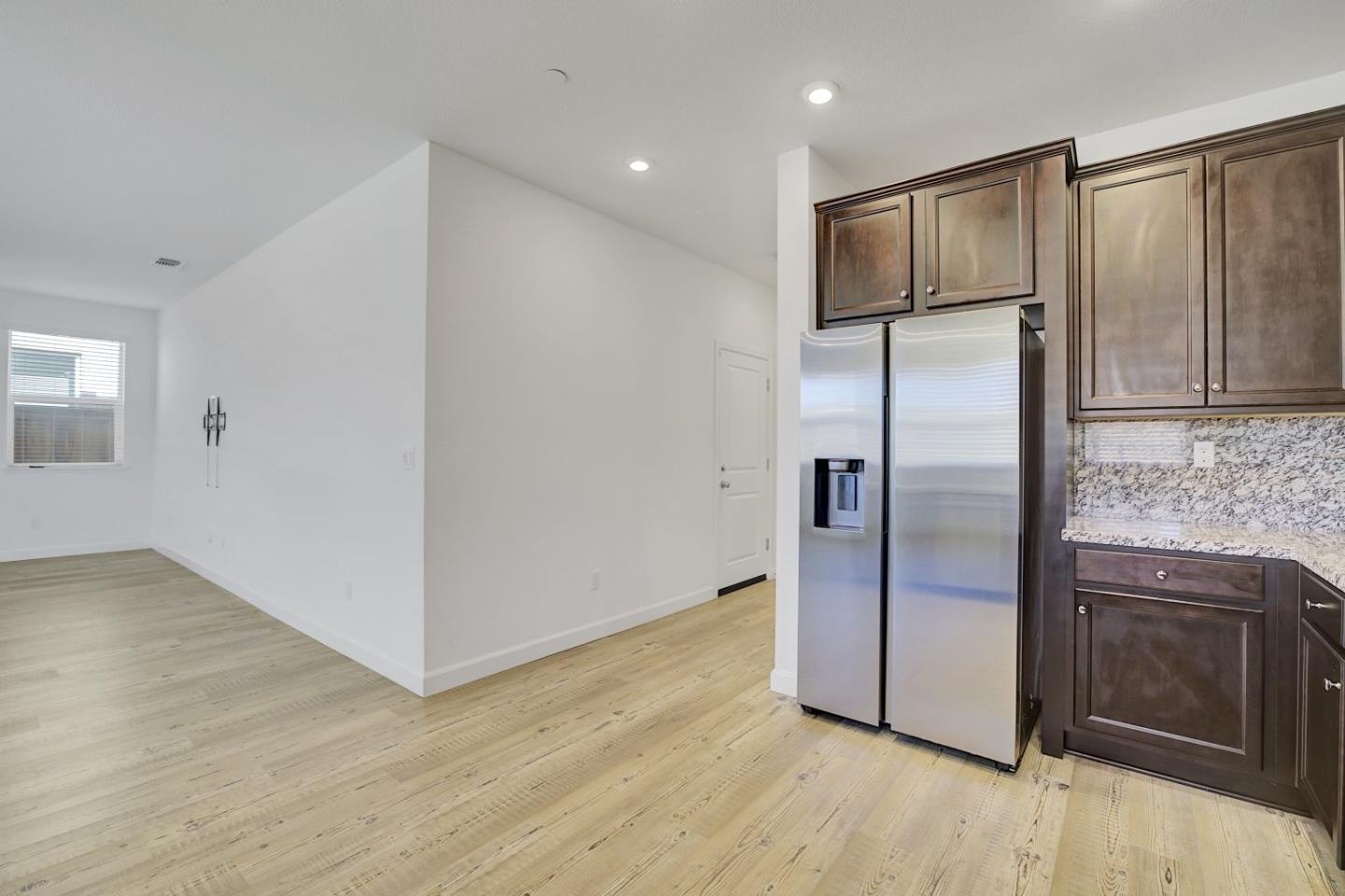 Detail Gallery Image 12 of 44 For 1924 Orfanos Ranch Dr, Brentwood,  CA 94513 - 4 Beds | 2/1 Baths