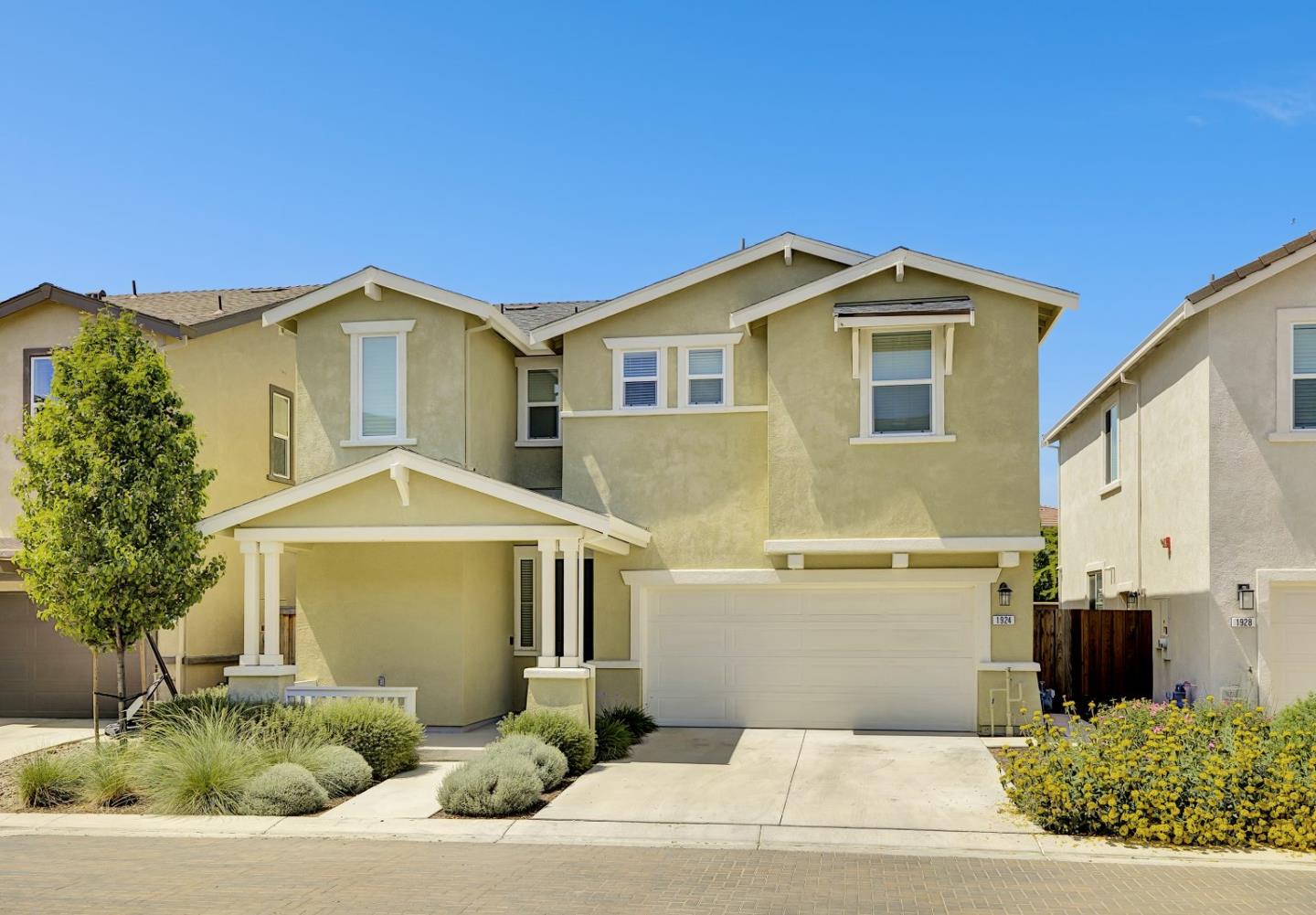 Detail Gallery Image 4 of 44 For 1924 Orfanos Ranch Dr, Brentwood,  CA 94513 - 4 Beds | 2/1 Baths