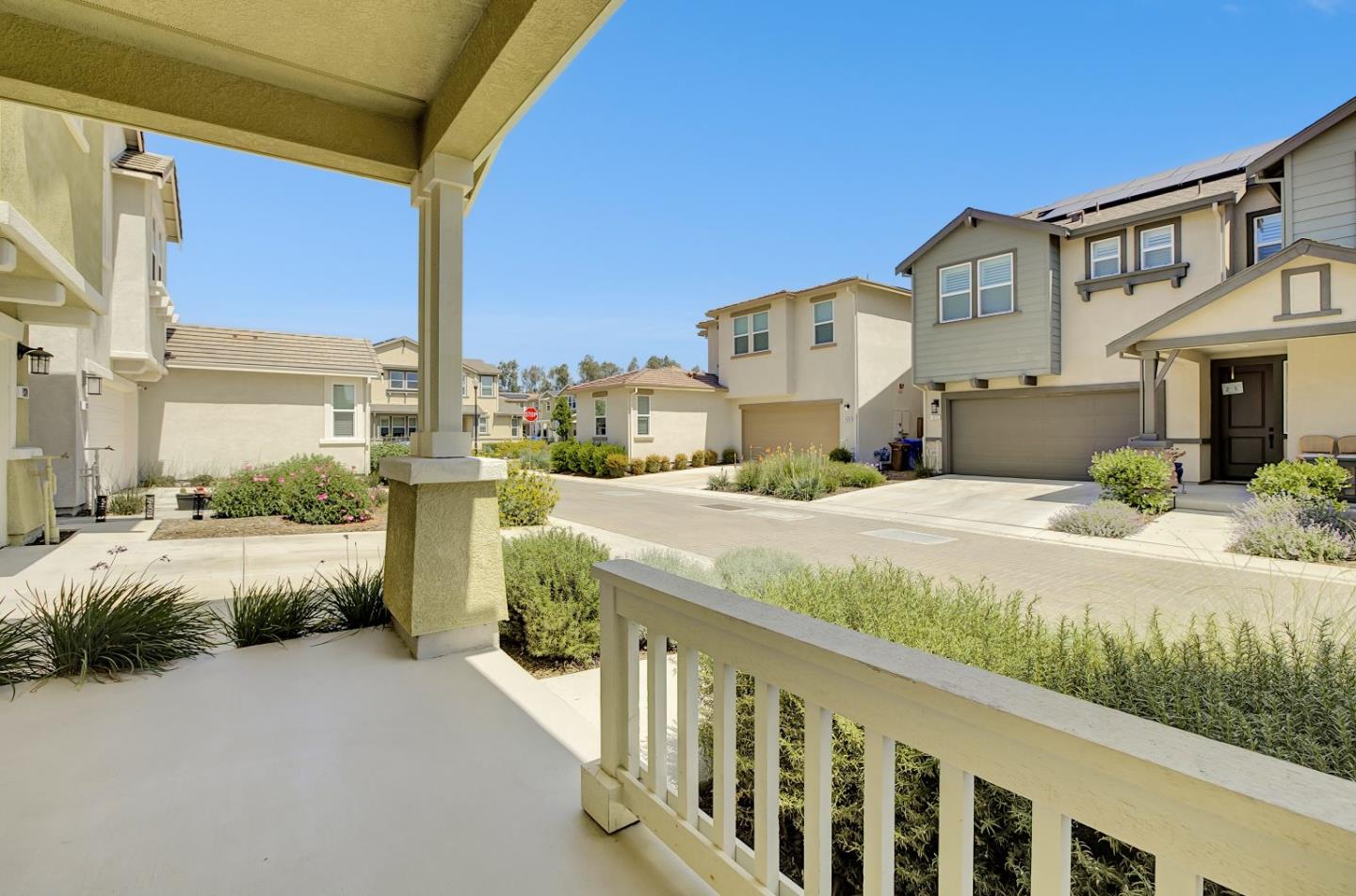 Detail Gallery Image 5 of 44 For 1924 Orfanos Ranch Dr, Brentwood,  CA 94513 - 4 Beds | 2/1 Baths