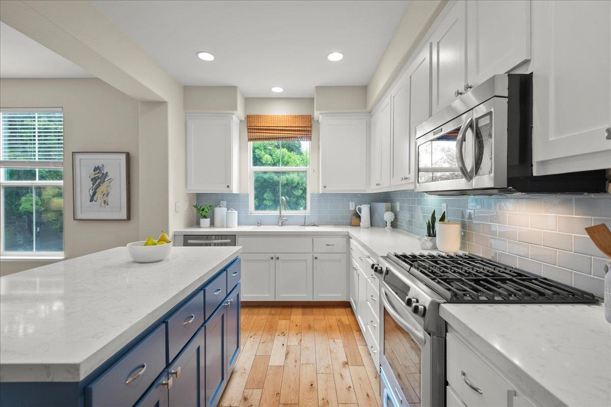 Detail Gallery Image 16 of 44 For 120 Sunol St, San Jose,  CA 95126 - 3 Beds | 2/1 Baths