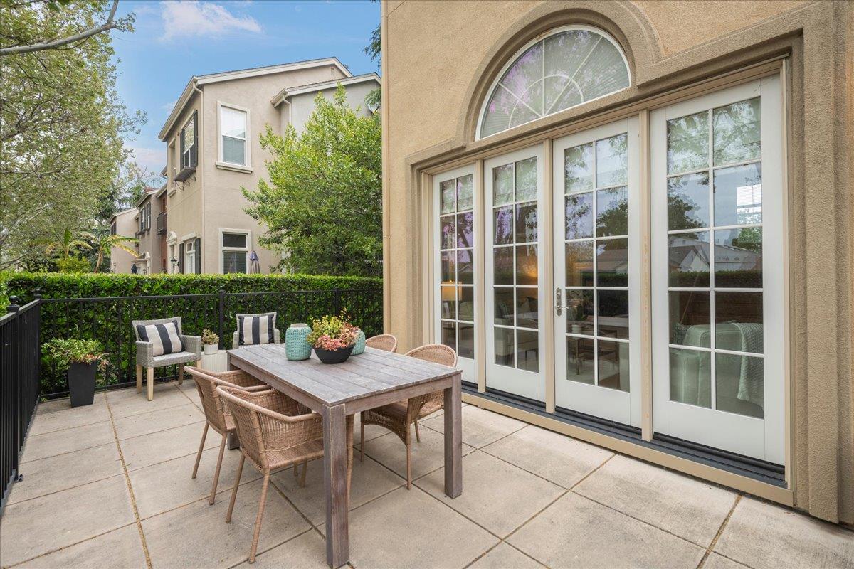 Detail Gallery Image 2 of 44 For 120 Sunol St, San Jose,  CA 95126 - 3 Beds | 2/1 Baths