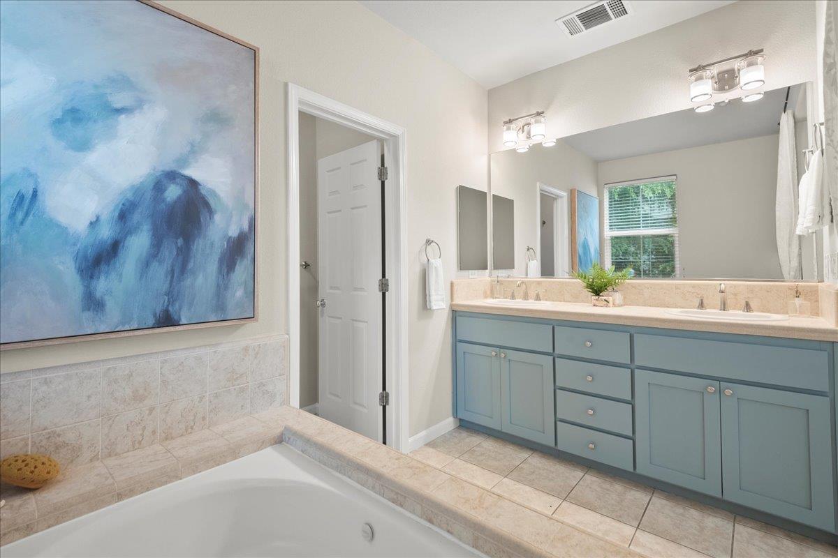 Detail Gallery Image 20 of 44 For 120 Sunol St, San Jose,  CA 95126 - 3 Beds | 2/1 Baths