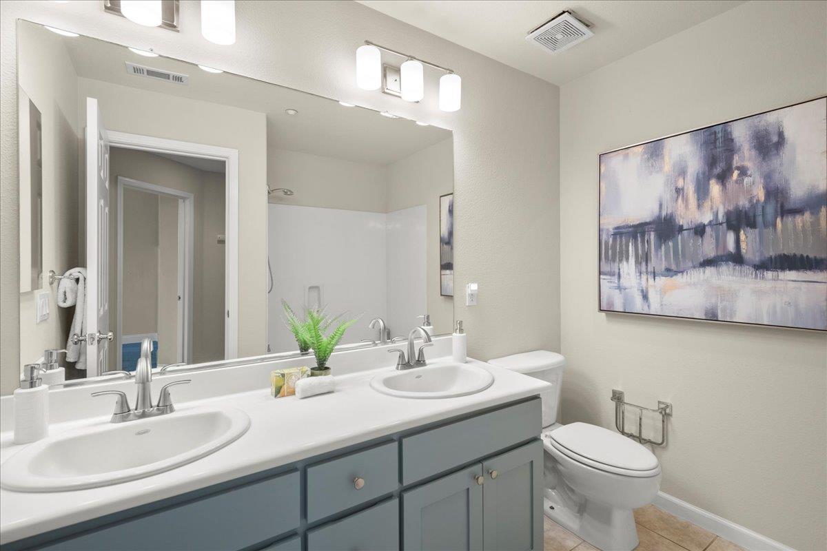 Detail Gallery Image 25 of 44 For 120 Sunol St, San Jose,  CA 95126 - 3 Beds | 2/1 Baths