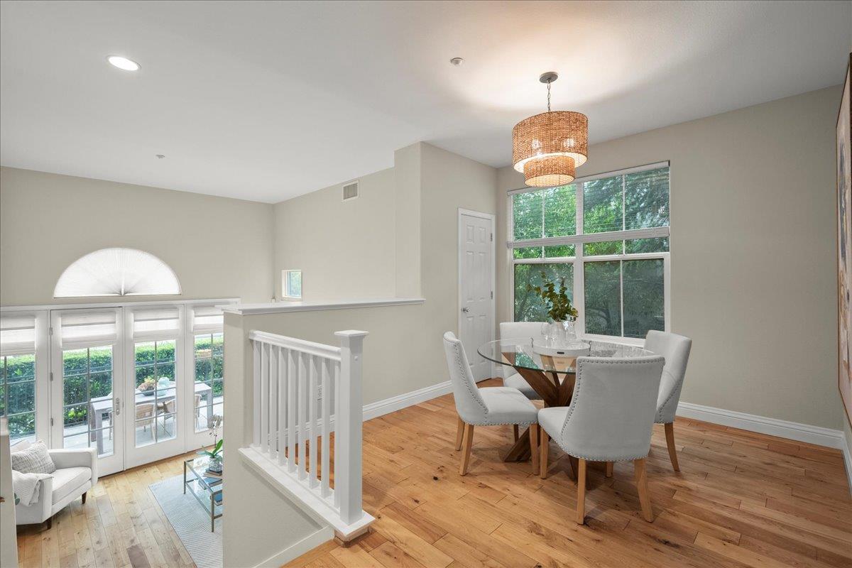 Detail Gallery Image 8 of 44 For 120 Sunol St, San Jose,  CA 95126 - 3 Beds | 2/1 Baths