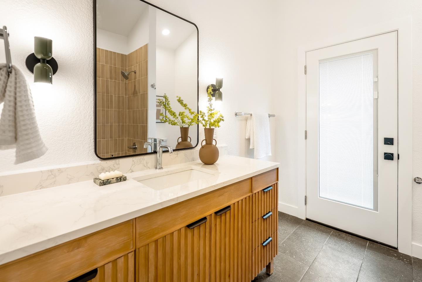 Detail Gallery Image 24 of 28 For 1215 Weeping Oaks Ct, San Jose,  CA 95120 - 4 Beds | 2 Baths