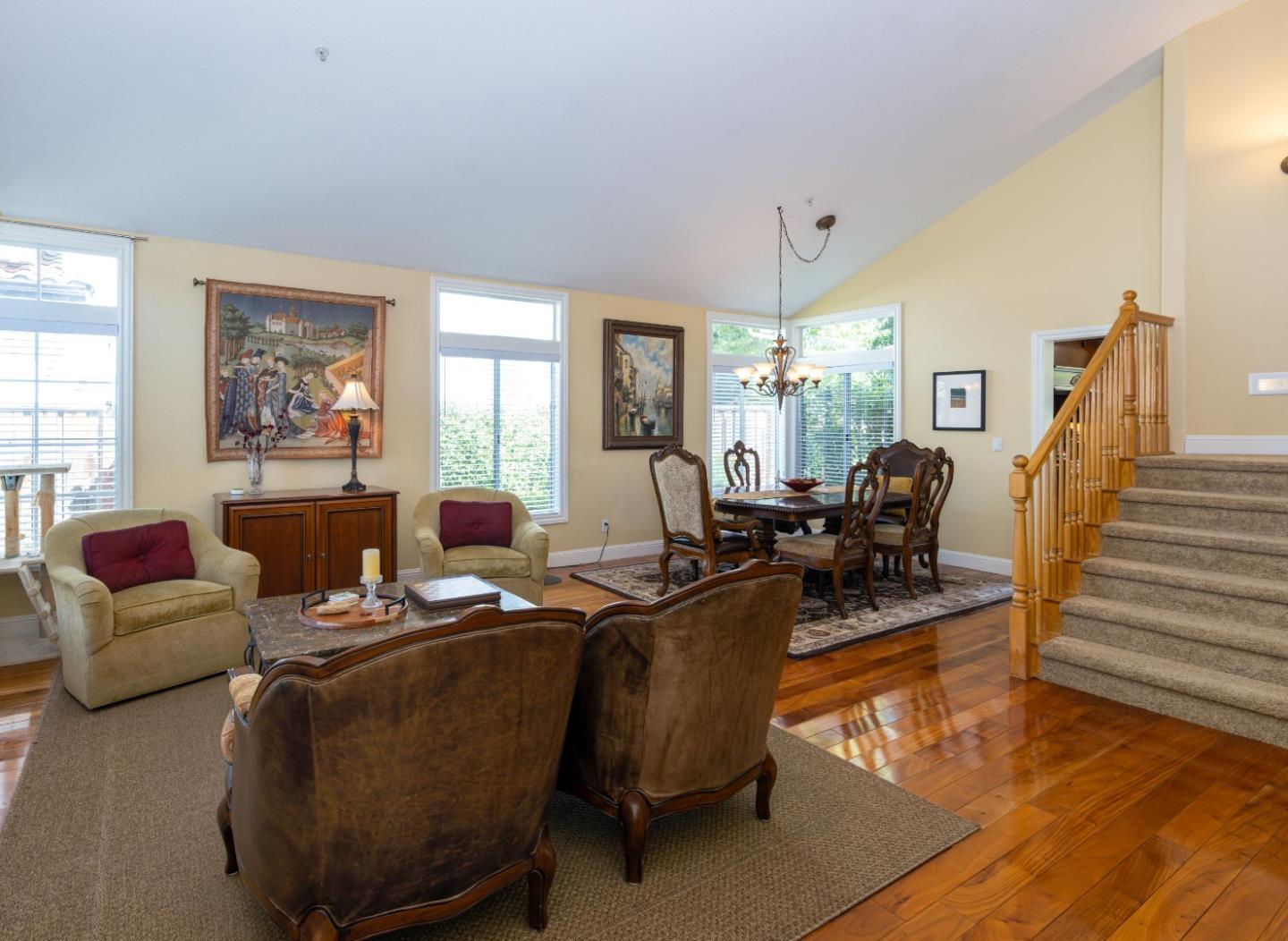 Detail Gallery Image 4 of 27 For 2773 Mira Bella Cir, Morgan Hill,  CA 95037 - 5 Beds | 3 Baths