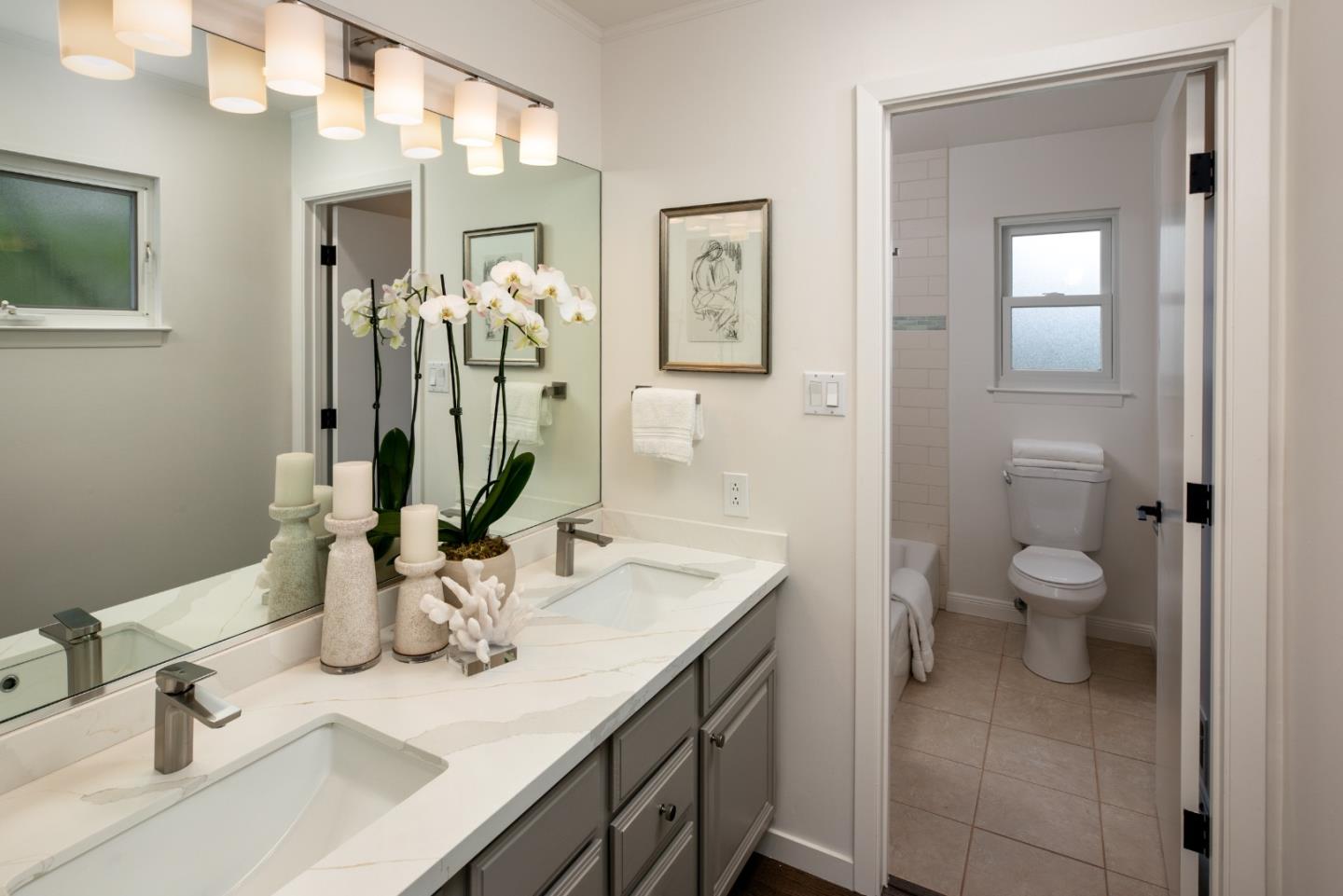 Detail Gallery Image 11 of 25 For 708 Neal Ave, San Carlos,  CA 94070 - 3 Beds | 2 Baths