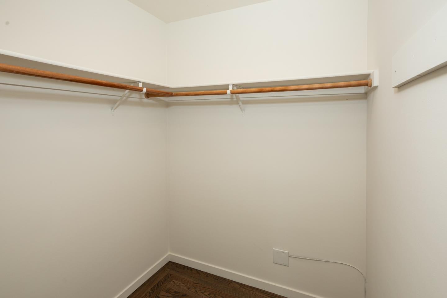 Detail Gallery Image 13 of 25 For 708 Neal Ave, San Carlos,  CA 94070 - 3 Beds | 2 Baths