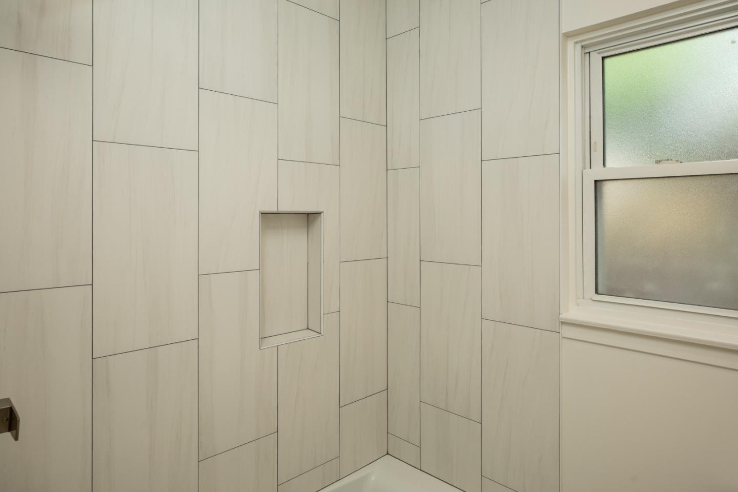 Detail Gallery Image 16 of 25 For 708 Neal Ave, San Carlos,  CA 94070 - 3 Beds | 2 Baths