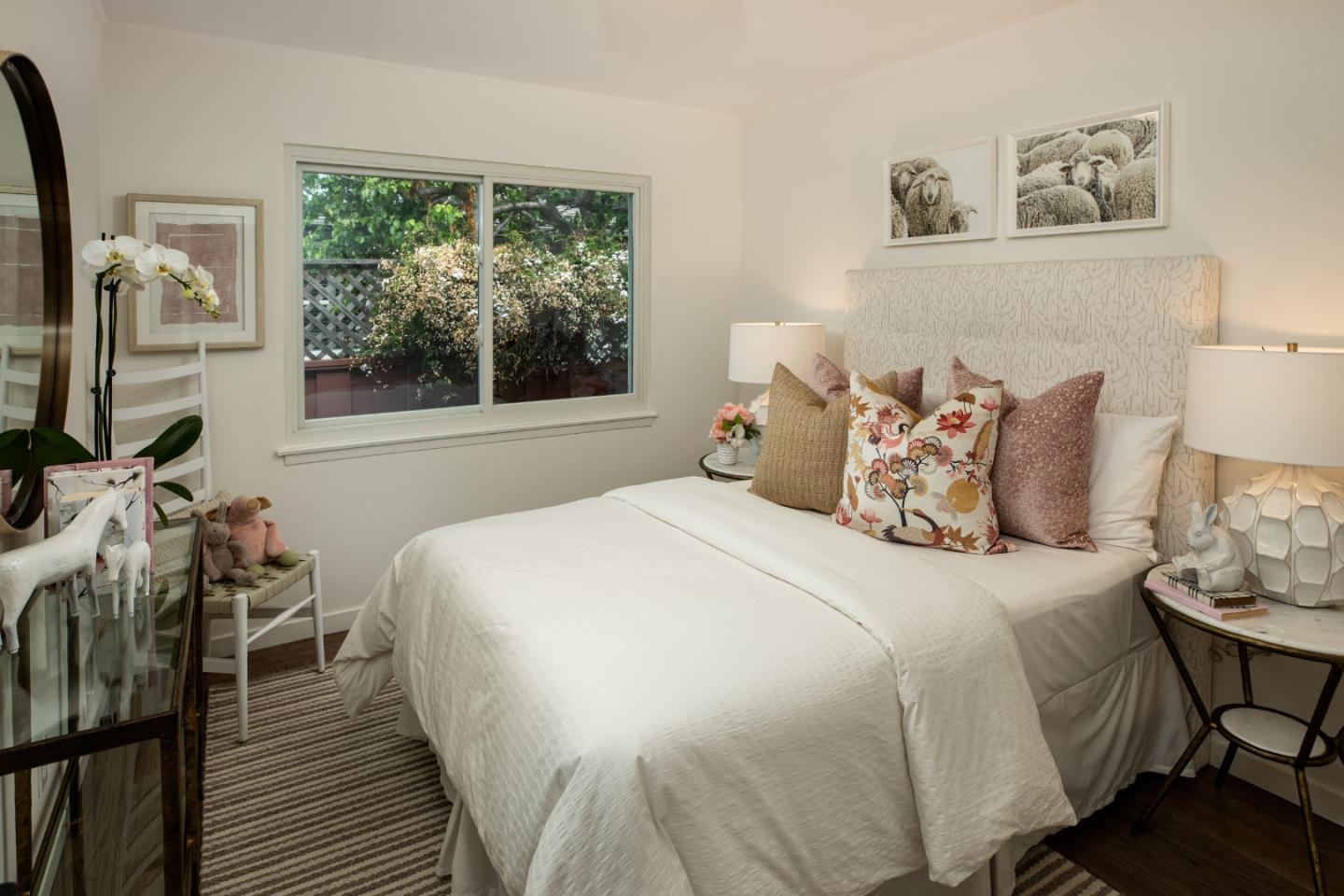 Detail Gallery Image 17 of 25 For 708 Neal Ave, San Carlos,  CA 94070 - 3 Beds | 2 Baths