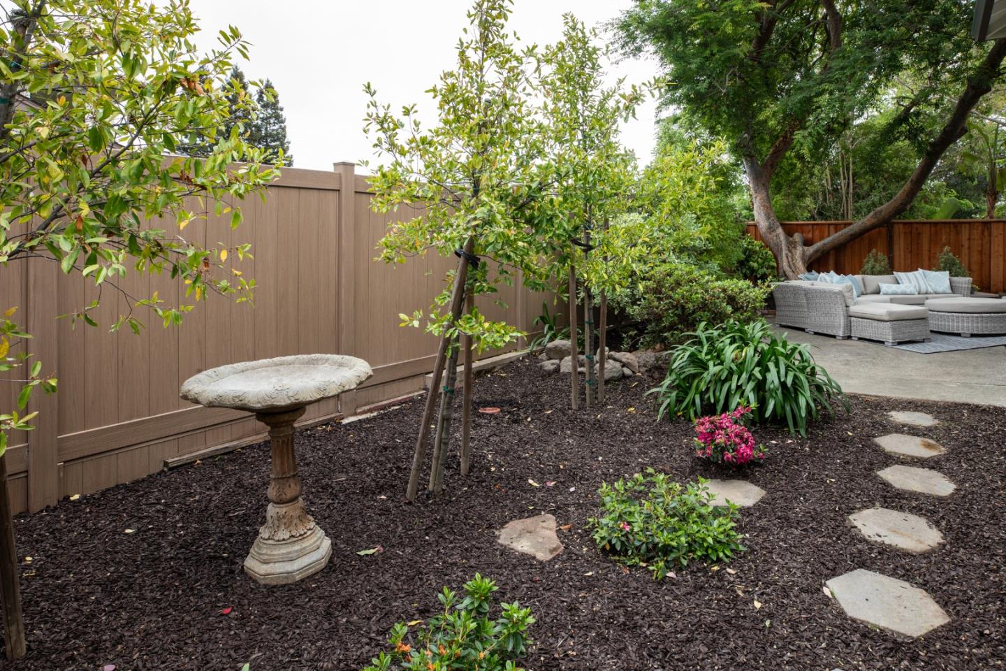 Detail Gallery Image 23 of 25 For 708 Neal Ave, San Carlos,  CA 94070 - 3 Beds | 2 Baths