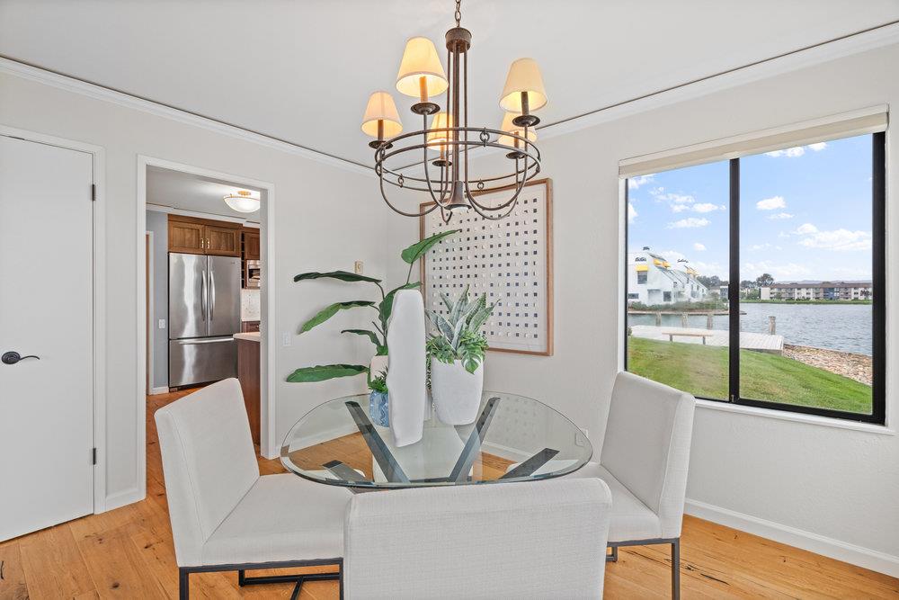 Detail Gallery Image 11 of 36 For 877 Balboa Ln, Foster City,  CA 94404 - 2 Beds | 2 Baths