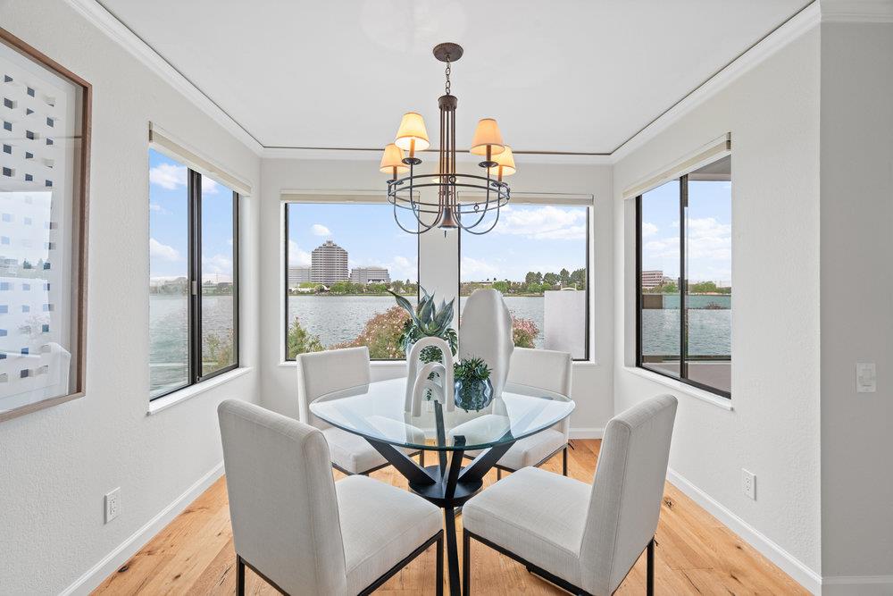 Detail Gallery Image 8 of 36 For 877 Balboa Ln, Foster City,  CA 94404 - 2 Beds | 2 Baths