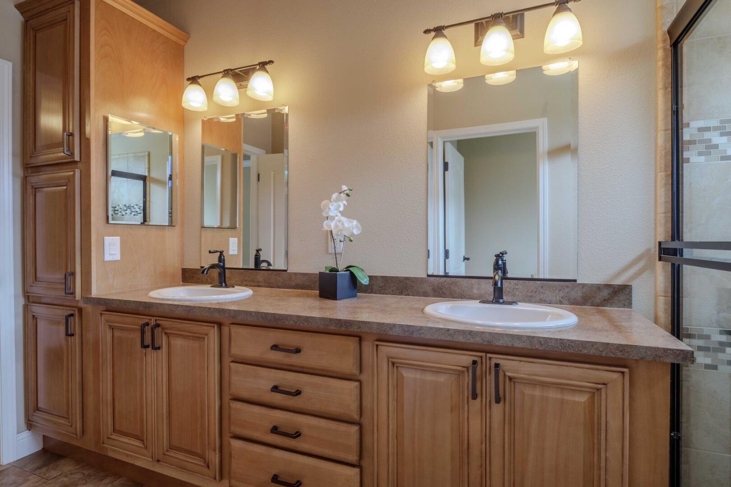 Detail Gallery Image 20 of 37 For 63 Mulberry Ct #63,  Morgan Hill,  CA 95037 - 2 Beds | 2 Baths