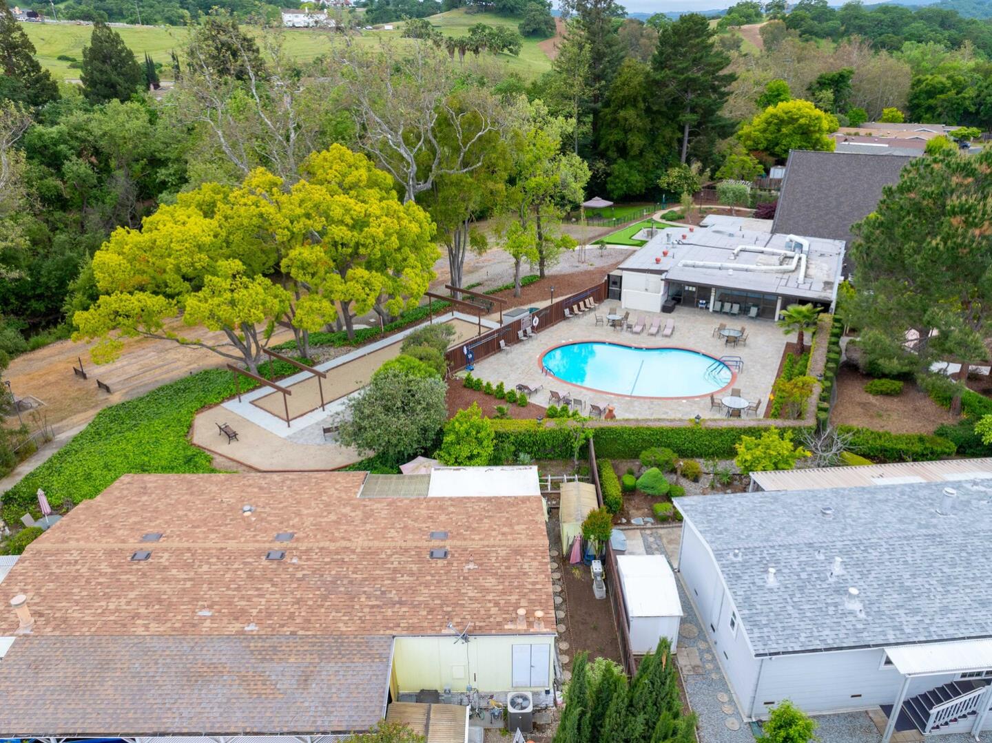 Detail Gallery Image 34 of 37 For 63 Mulberry Ct #63,  Morgan Hill,  CA 95037 - 2 Beds | 2 Baths