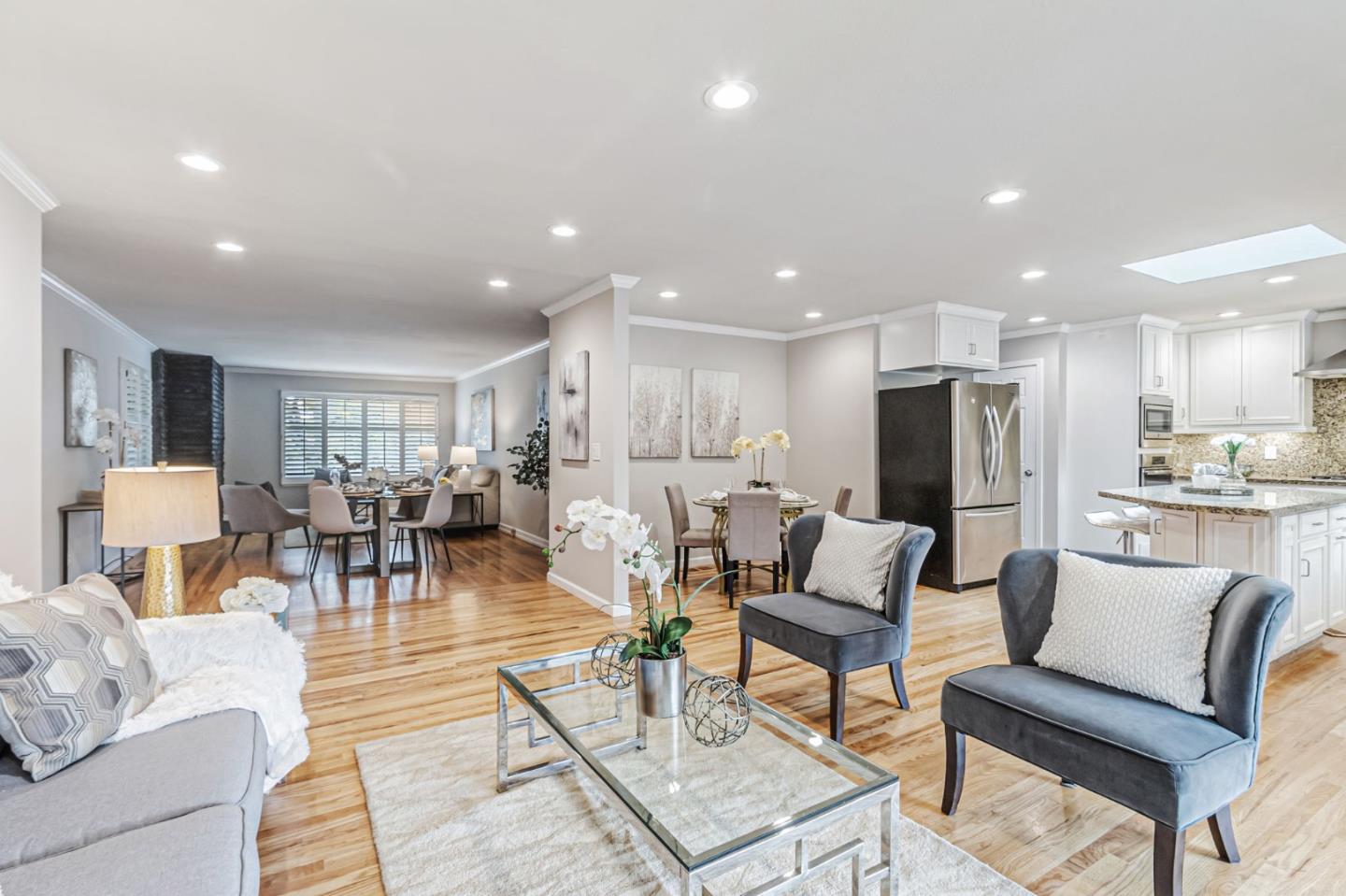Detail Gallery Image 11 of 47 For 10571 N Blaney Ave, Cupertino,  CA 95014 - 3 Beds | 2/1 Baths