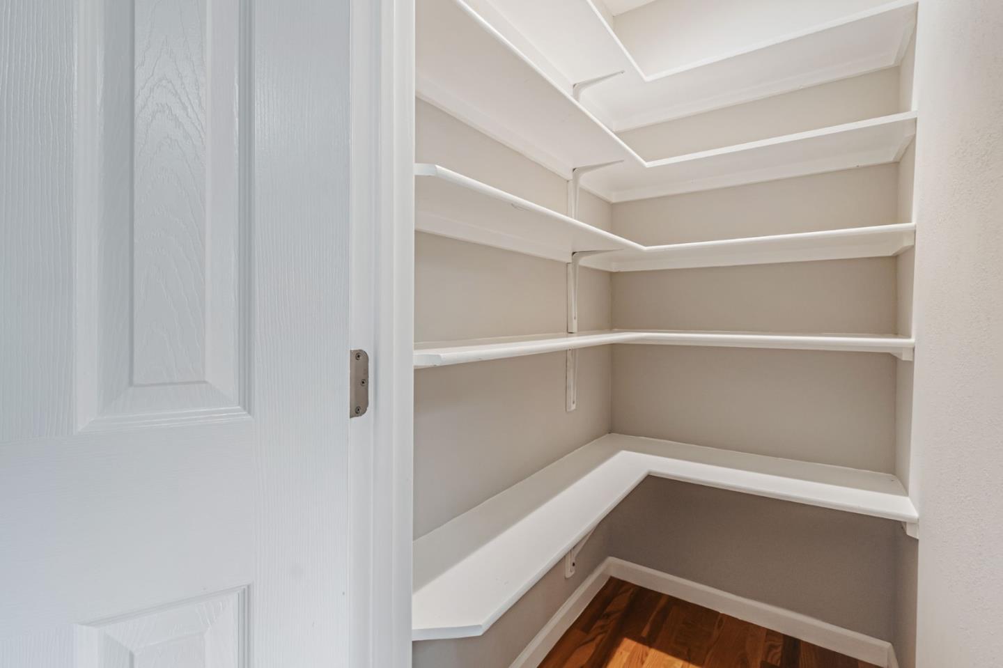 Detail Gallery Image 16 of 47 For 10571 N Blaney Ave, Cupertino,  CA 95014 - 3 Beds | 2/1 Baths