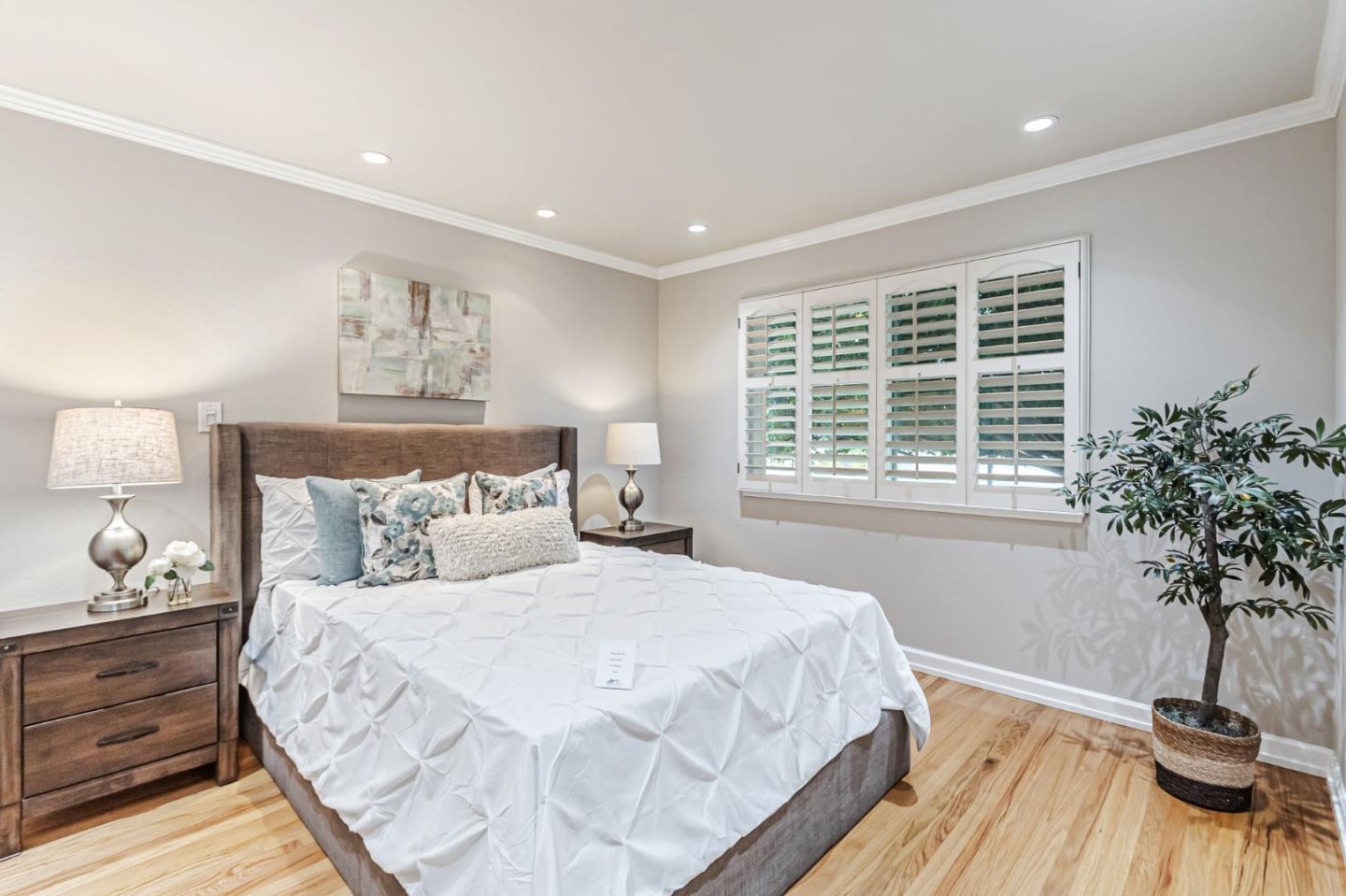 Detail Gallery Image 25 of 47 For 10571 N Blaney Ave, Cupertino,  CA 95014 - 3 Beds | 2/1 Baths