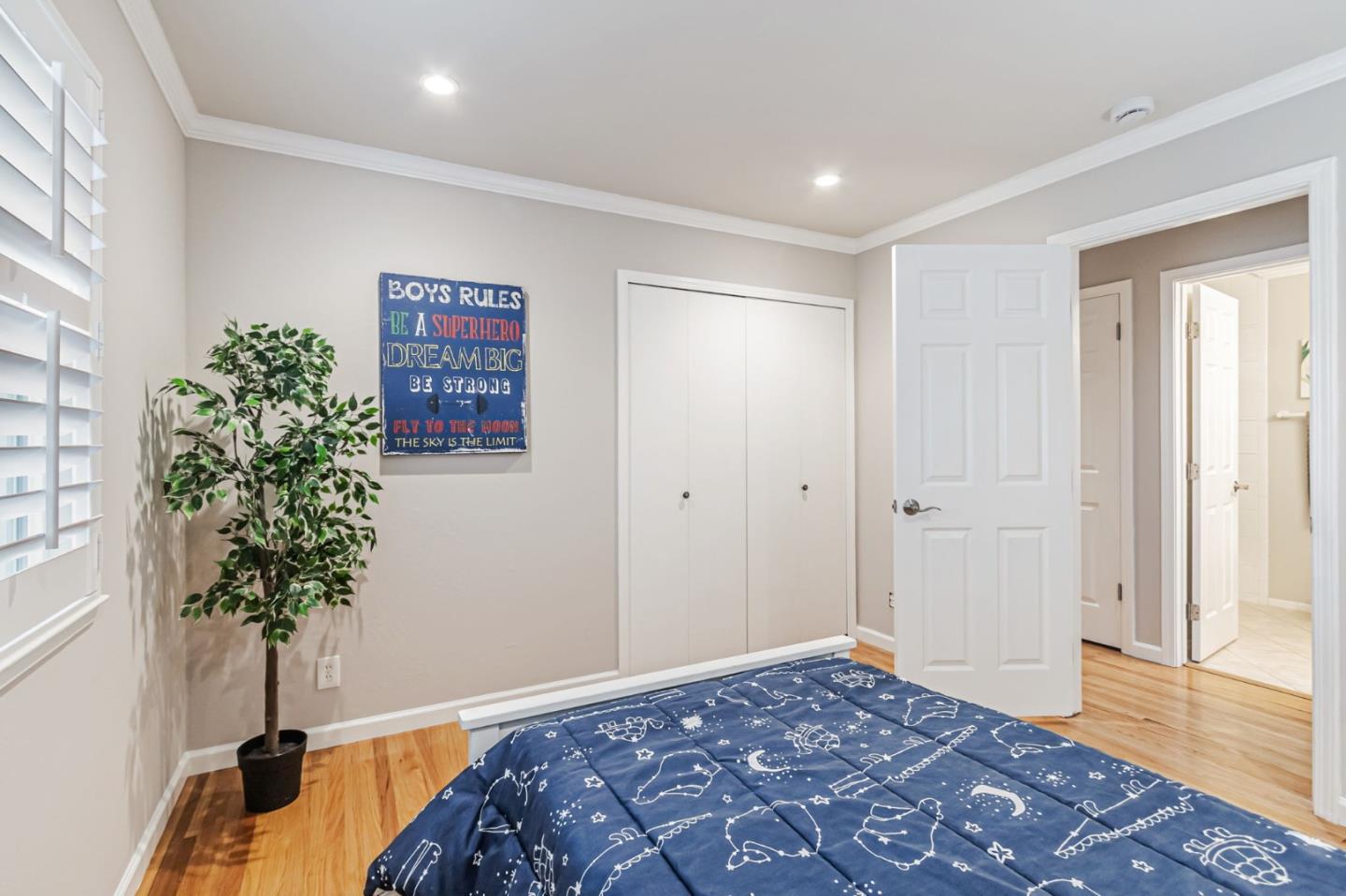 Detail Gallery Image 32 of 47 For 10571 N Blaney Ave, Cupertino,  CA 95014 - 3 Beds | 2/1 Baths