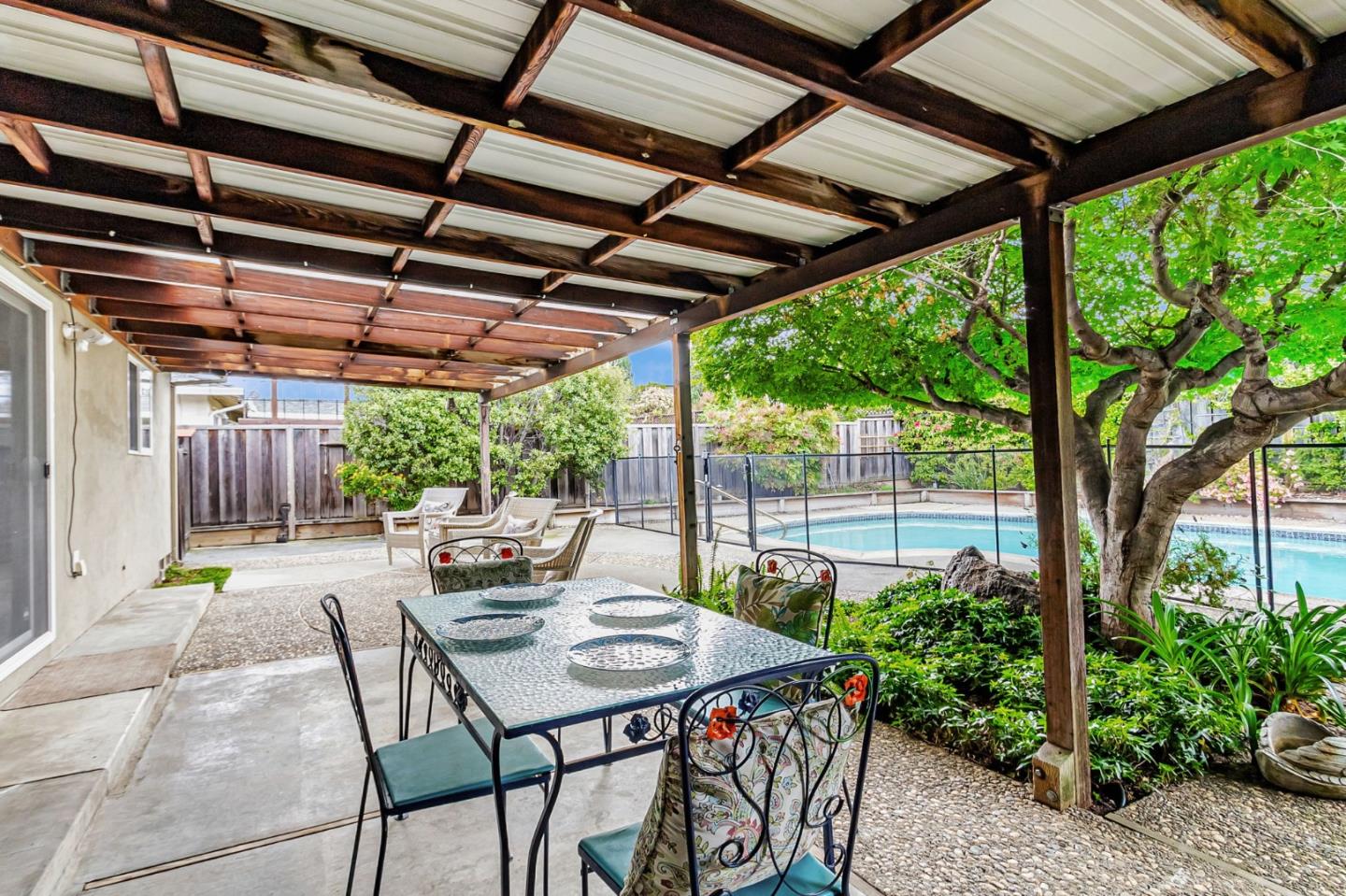 Detail Gallery Image 43 of 47 For 10571 N Blaney Ave, Cupertino,  CA 95014 - 3 Beds | 2/1 Baths