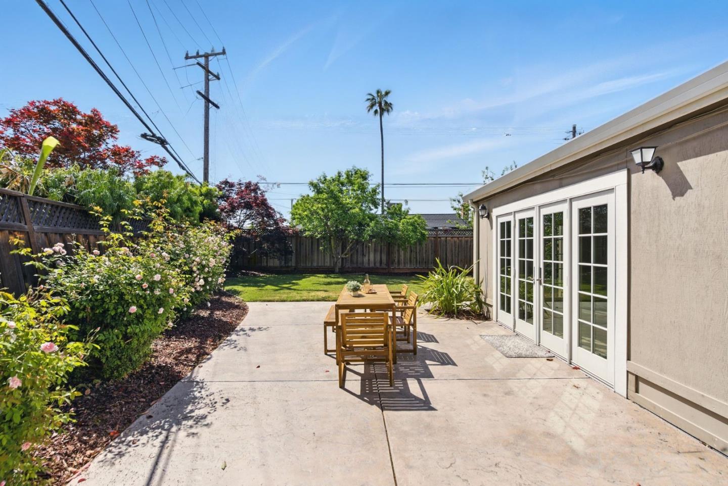 Detail Gallery Image 27 of 36 For 4882 Sutcliff Ave, San Jose,  CA 95118 - 4 Beds | 2 Baths