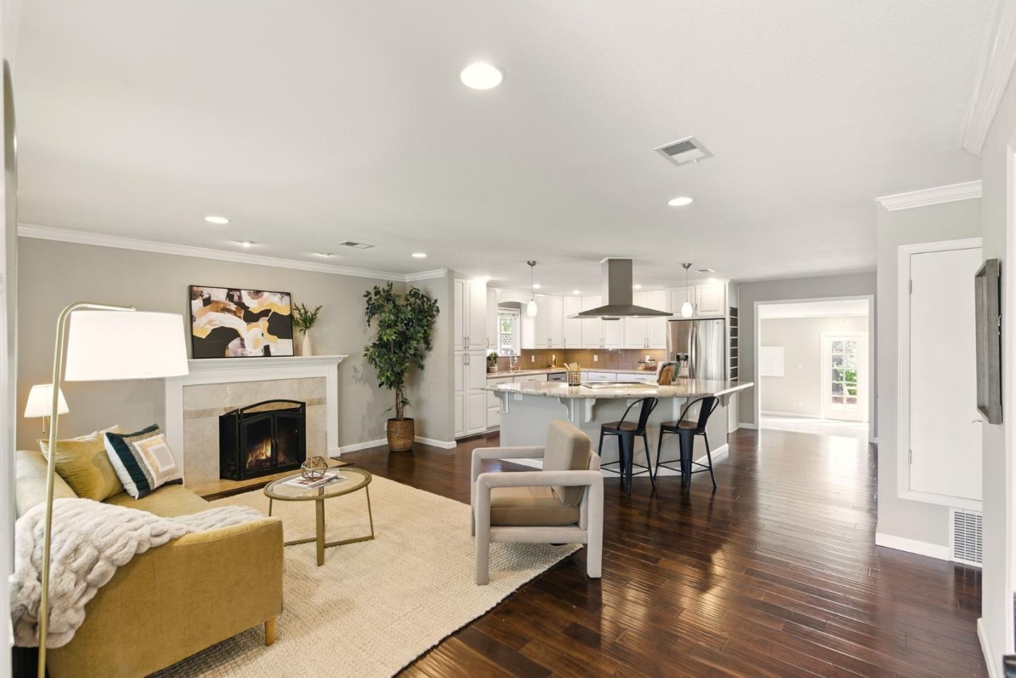 Detail Gallery Image 5 of 36 For 4882 Sutcliff Ave, San Jose,  CA 95118 - 4 Beds | 2 Baths