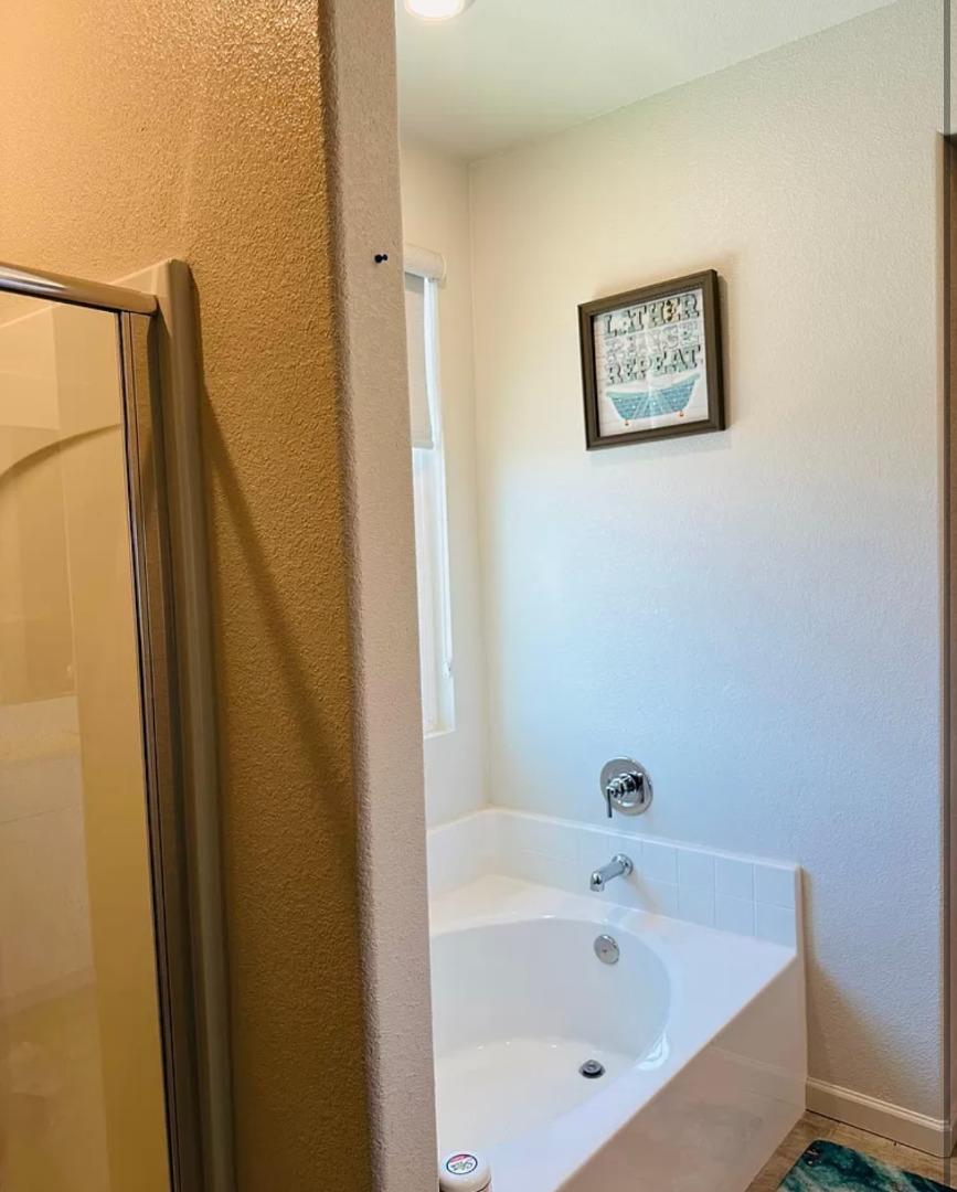 Detail Gallery Image 31 of 43 For 2030 Rosewood Dr, Hollister,  CA 95023 - 4 Beds | 3 Baths