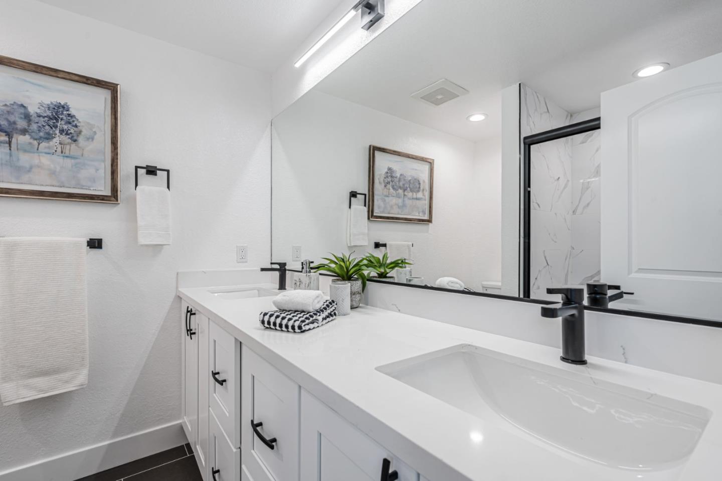 Detail Gallery Image 33 of 38 For 5 Yarnall Pl, Redwood City,  CA 94063 - 3 Beds | 2 Baths