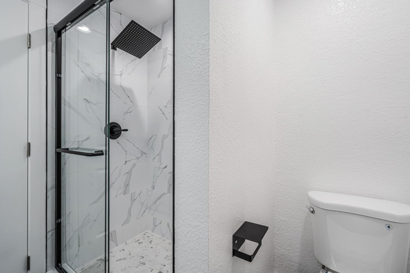 Detail Gallery Image 34 of 38 For 5 Yarnall Pl, Redwood City,  CA 94063 - 3 Beds | 2 Baths