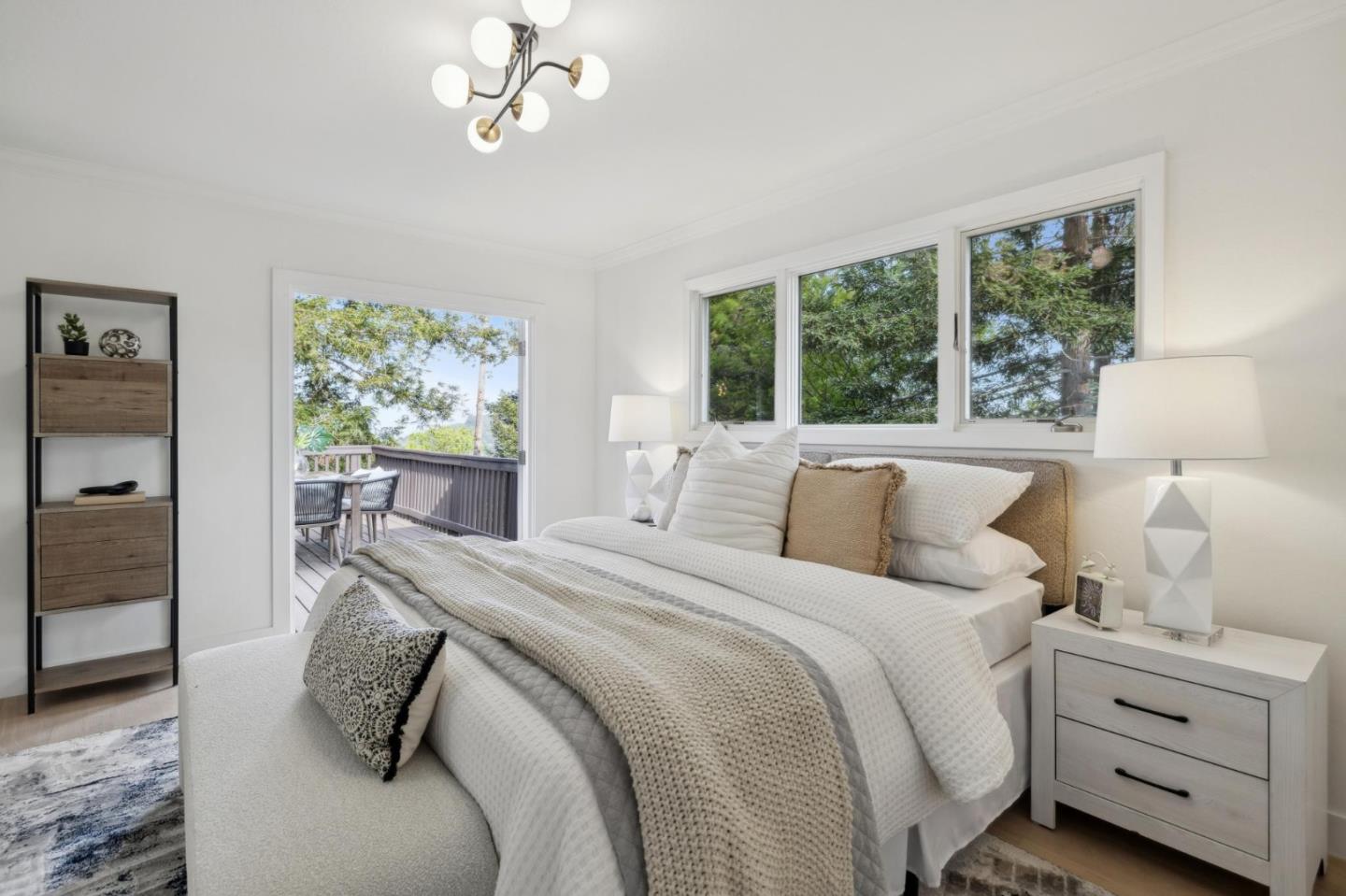 Detail Gallery Image 18 of 53 For 2109 Arthur Ave, Belmont,  CA 94002 - 5 Beds | 3 Baths