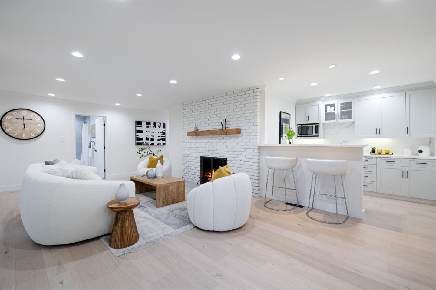 Detail Gallery Image 30 of 53 For 2109 Arthur Ave, Belmont,  CA 94002 - 5 Beds | 3 Baths