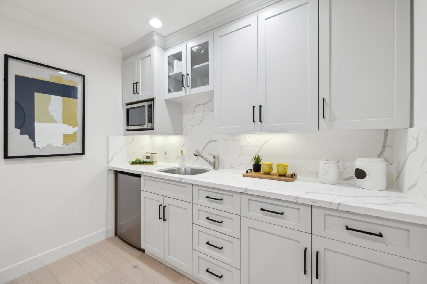 Detail Gallery Image 33 of 53 For 2109 Arthur Ave, Belmont,  CA 94002 - 5 Beds | 3 Baths